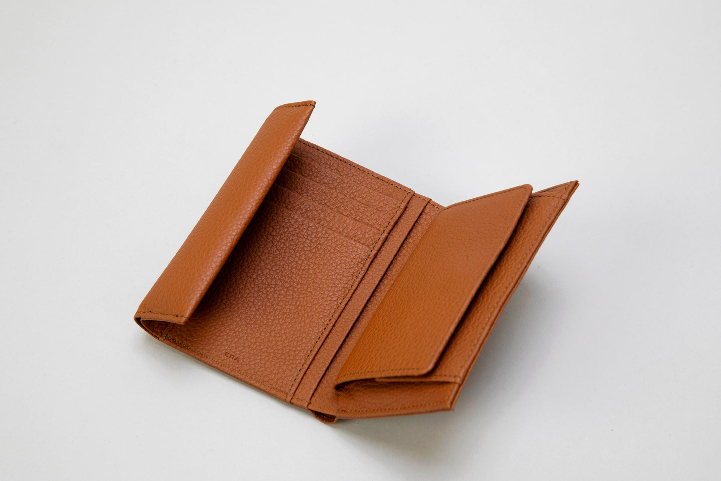 MEN/WOMEN ERA. CRISPANIL TRIFOLD WALLET
