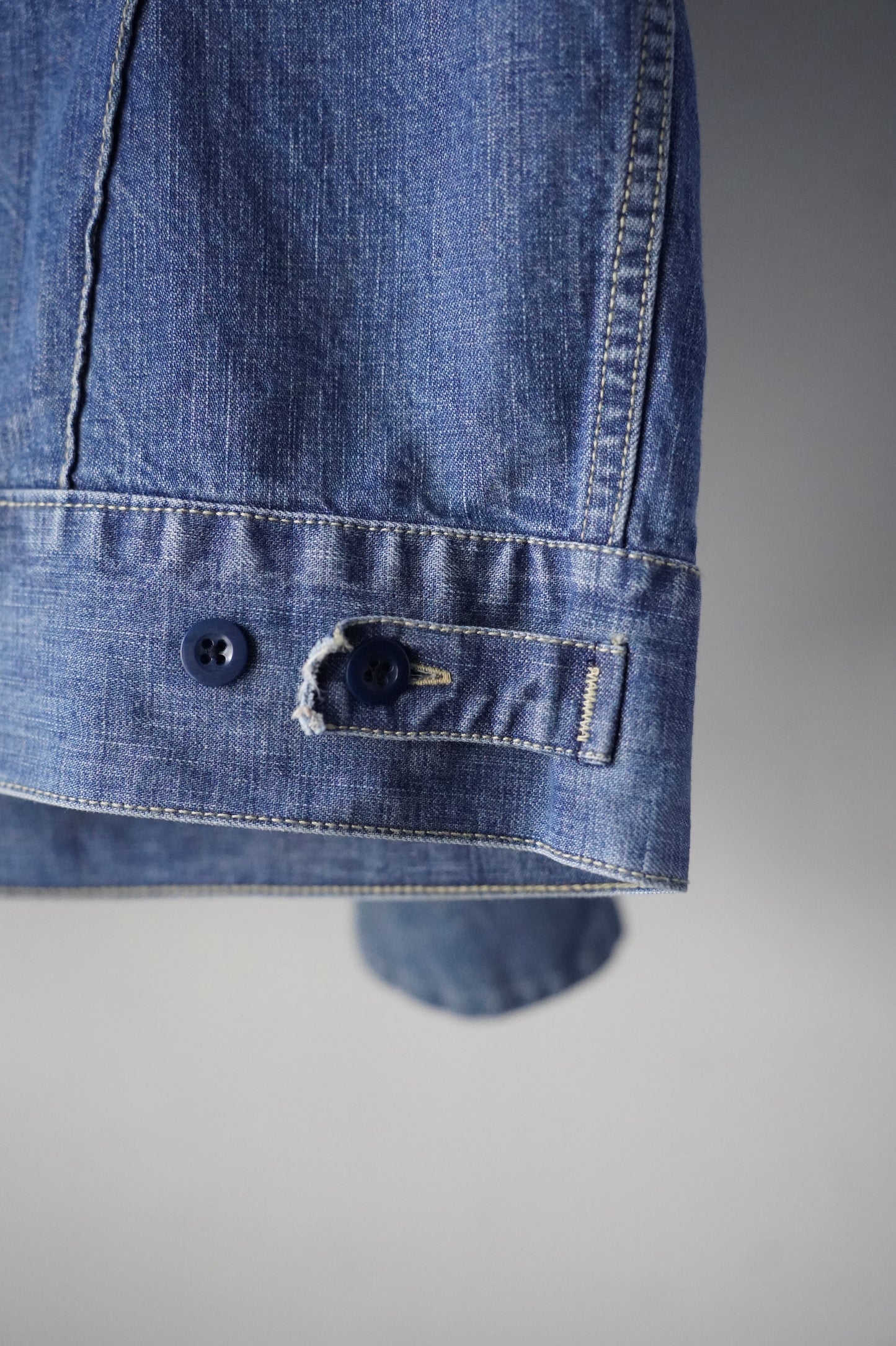 MEN NECESSARY or UNNECESSARY / ネセサリーオアアンネセサリー KEY DENIM