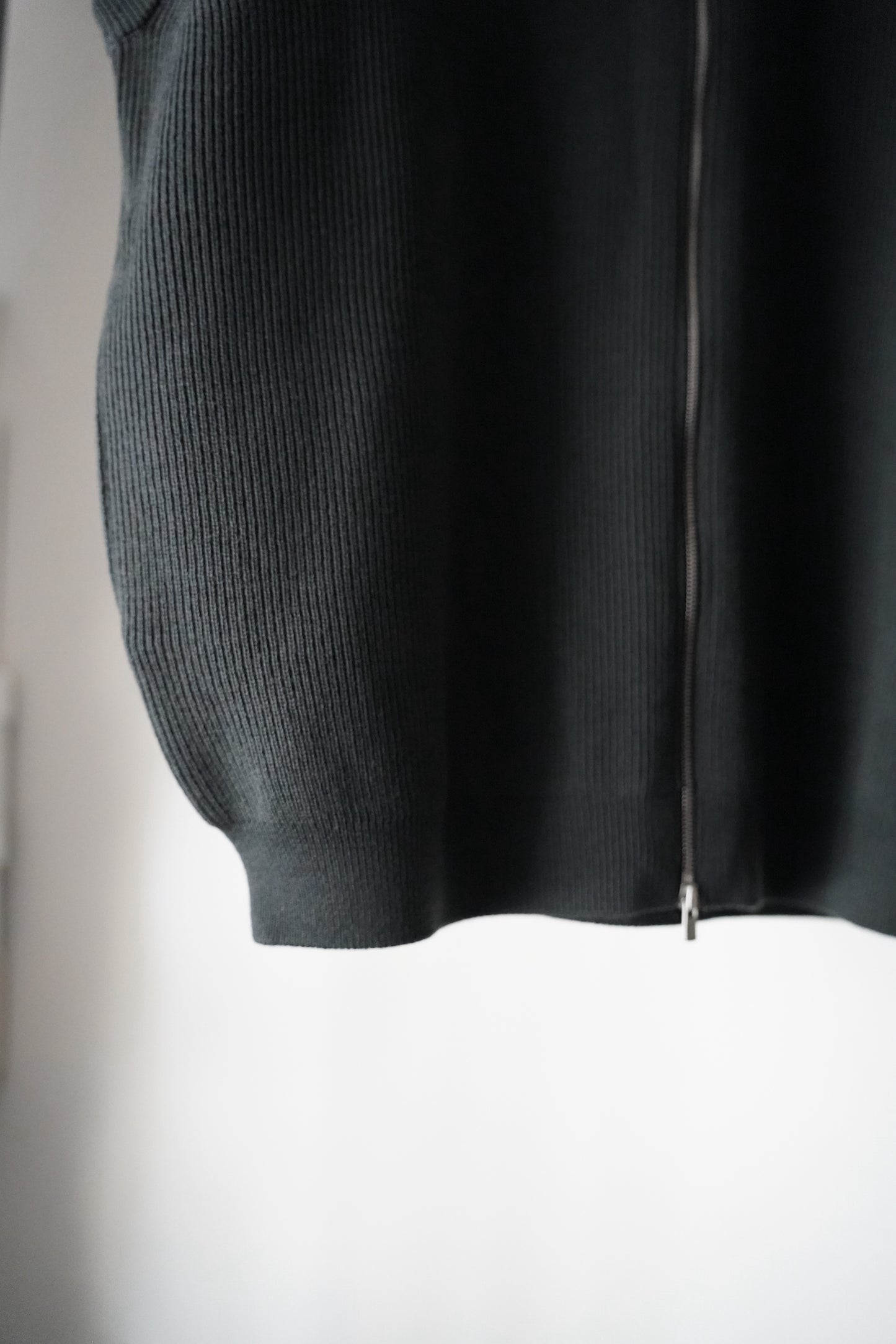 MEN BATONER / バトナー SUPER HIGH TWIST WOOL DRIVERS VEST