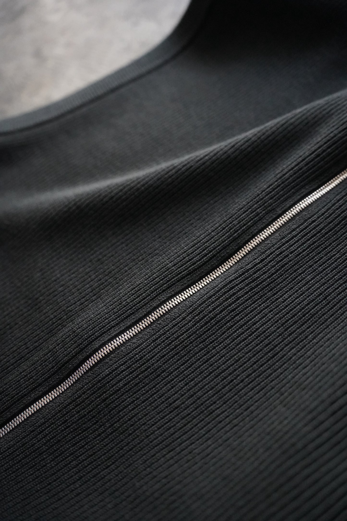 MEN BATONER / バトナー SUPER HIGH TWIST WOOL DRIVERS VEST