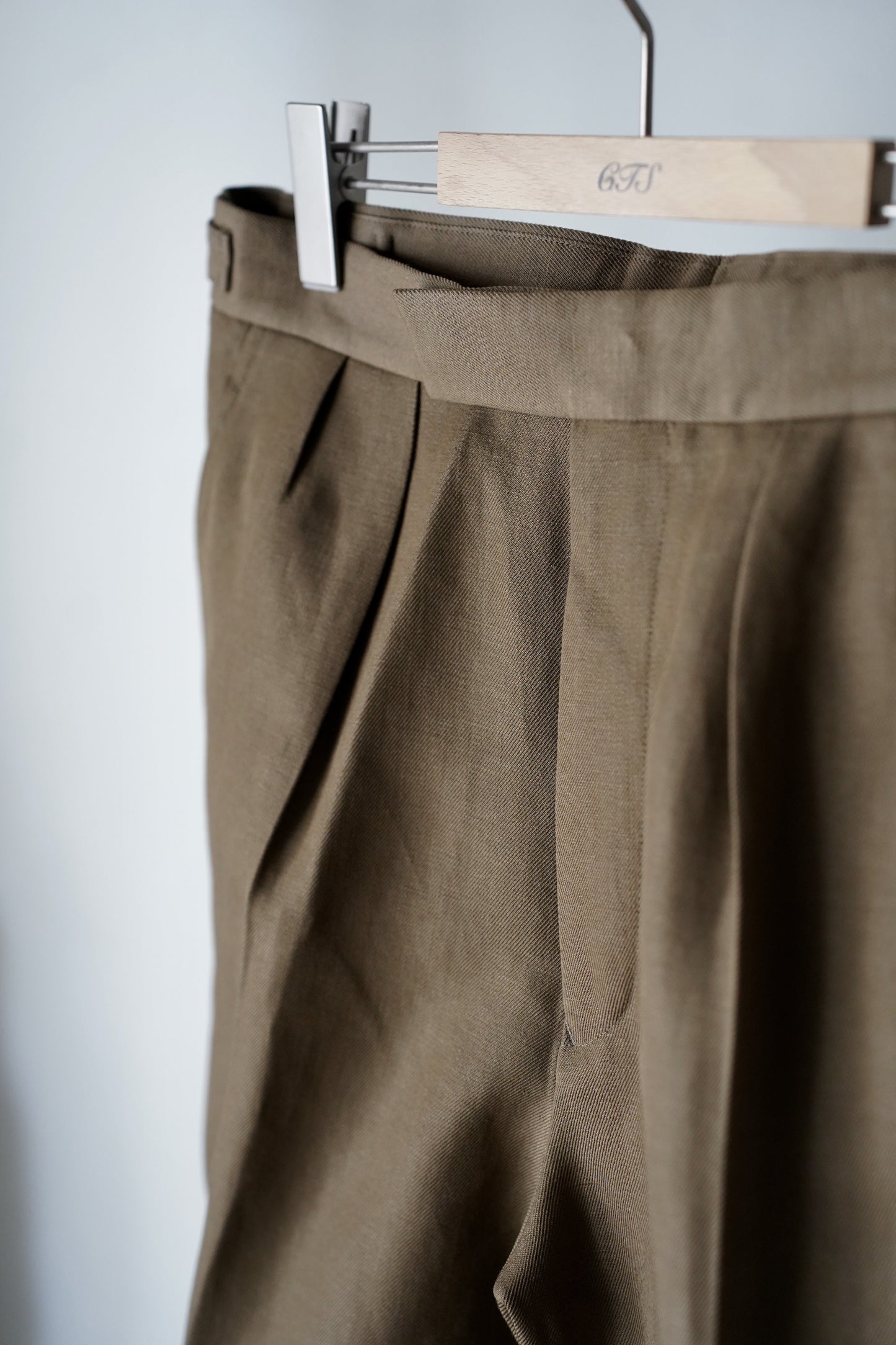 MEN　HEUGN / ユーゲン　Bill Wool linen SHORT