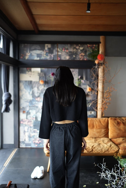 WOMEN TOO BACKY black