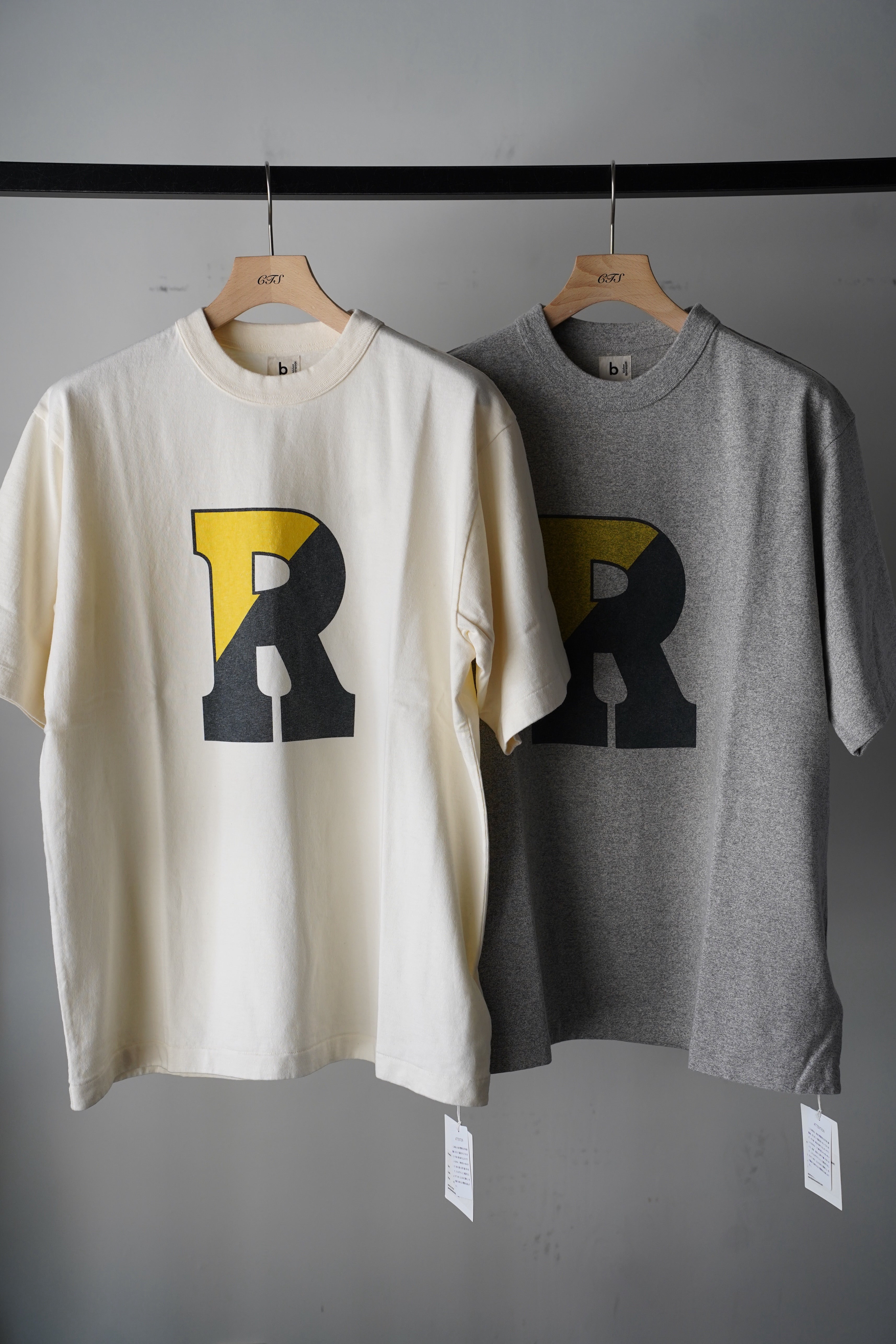 MEN　blurhmsROOTSTOCK/ブラームスルーツストック　b-ROOTSSTOCK 88/12 Print Tee STANDARD