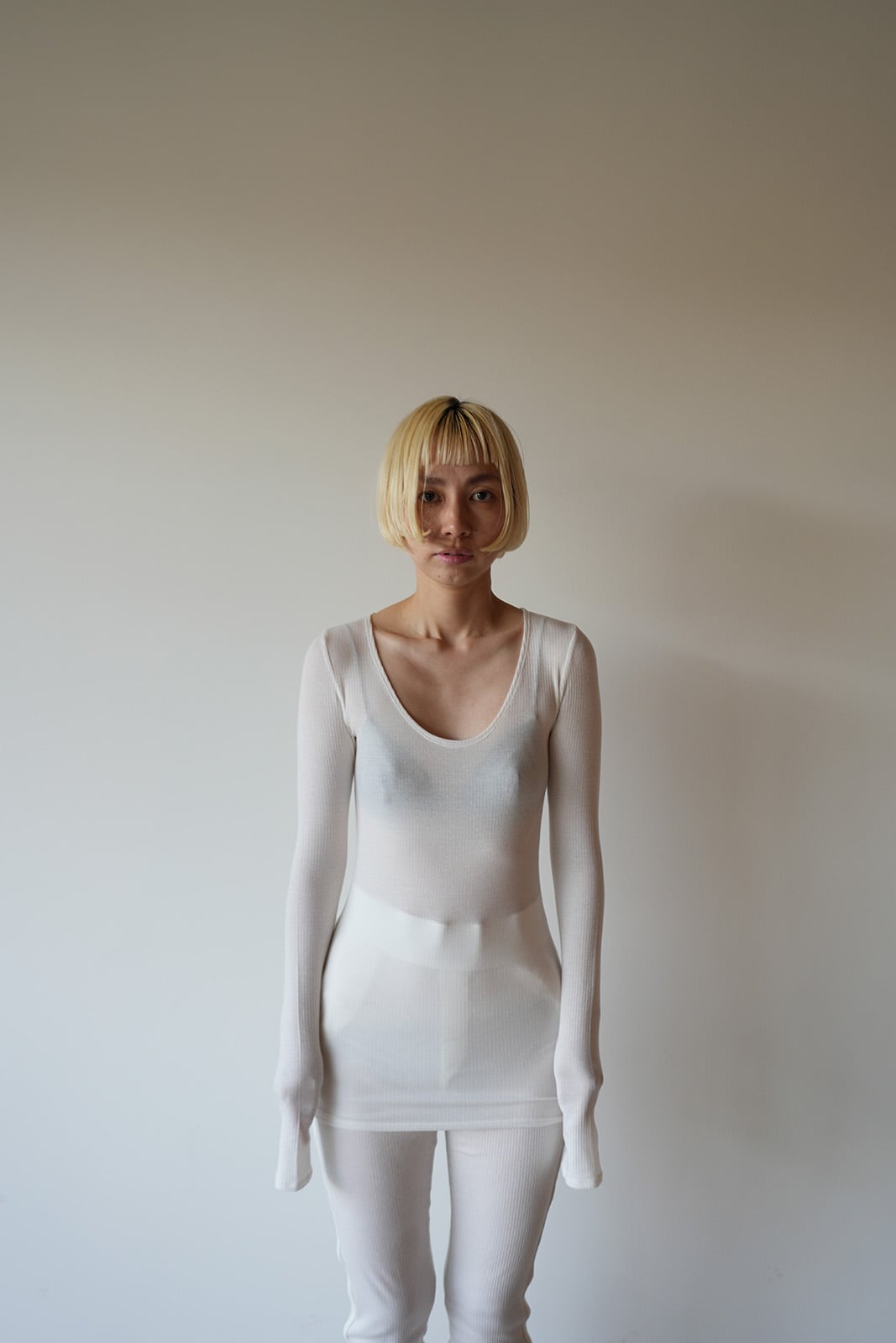 WOMEN MOON TREE PLANET U neck T cashmere white