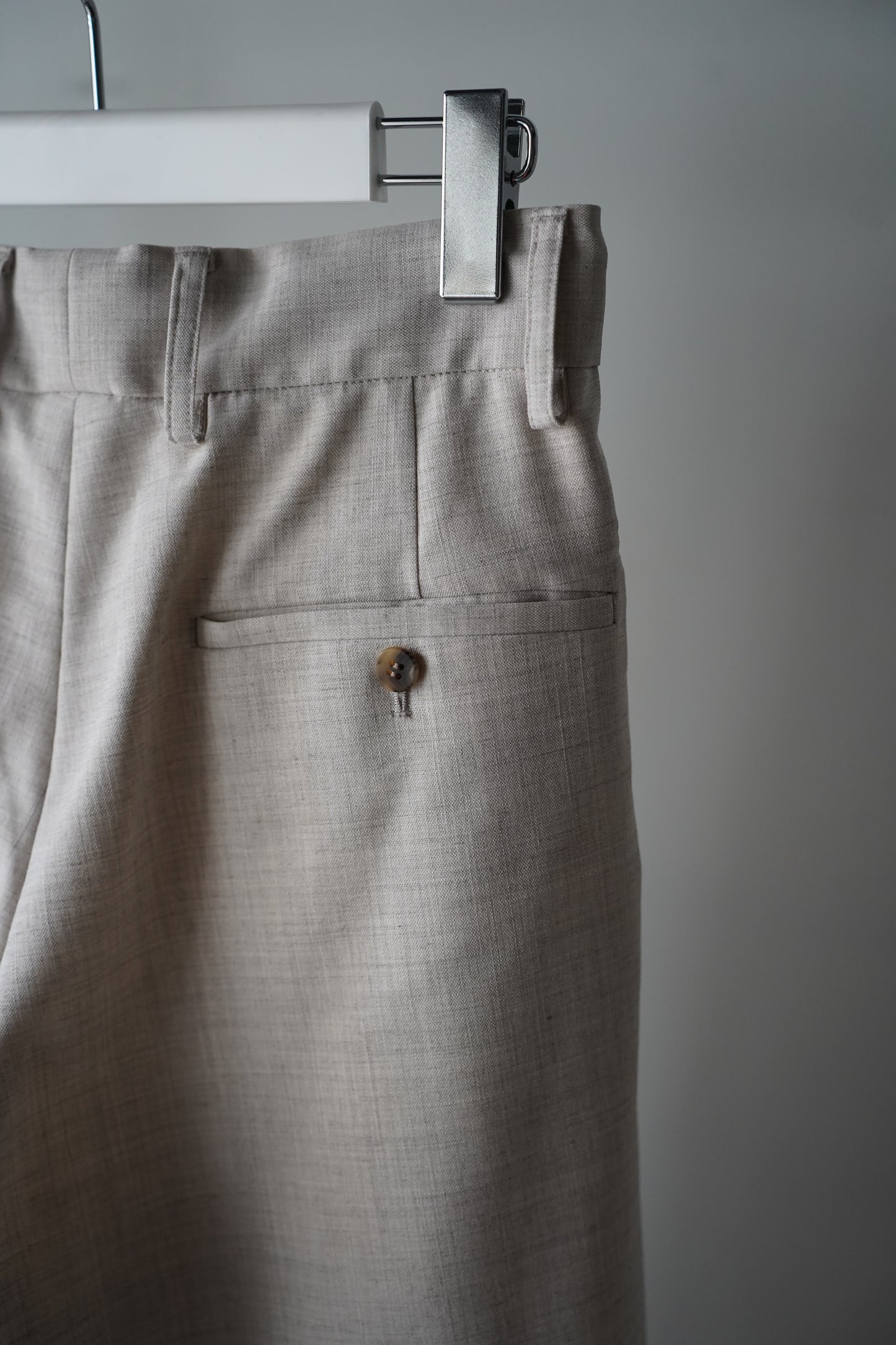 WOMEN Villd / ヴィルド TUCK WIDE PANTS