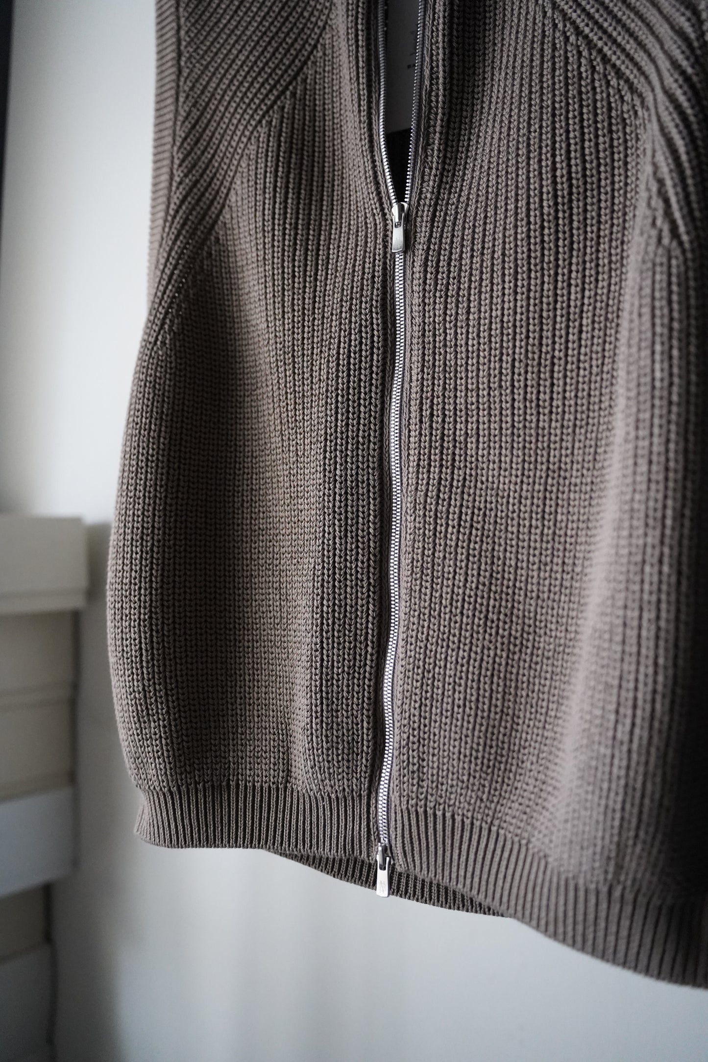 MEN BATONER / バトナー SIGNATURE DRIVERS VEST