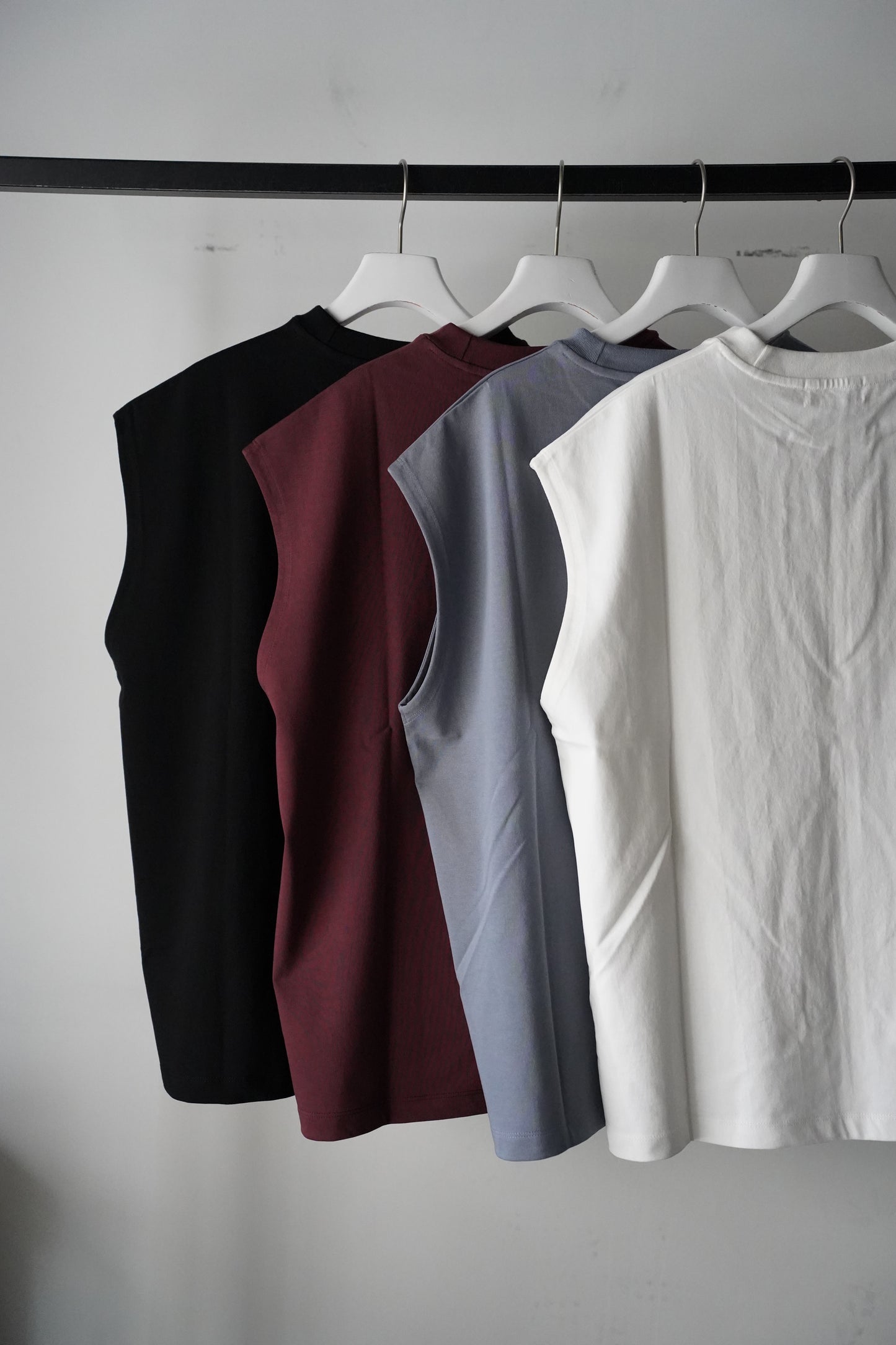 MEN alvana / アルヴァナ Nosleeve Tee Shirts