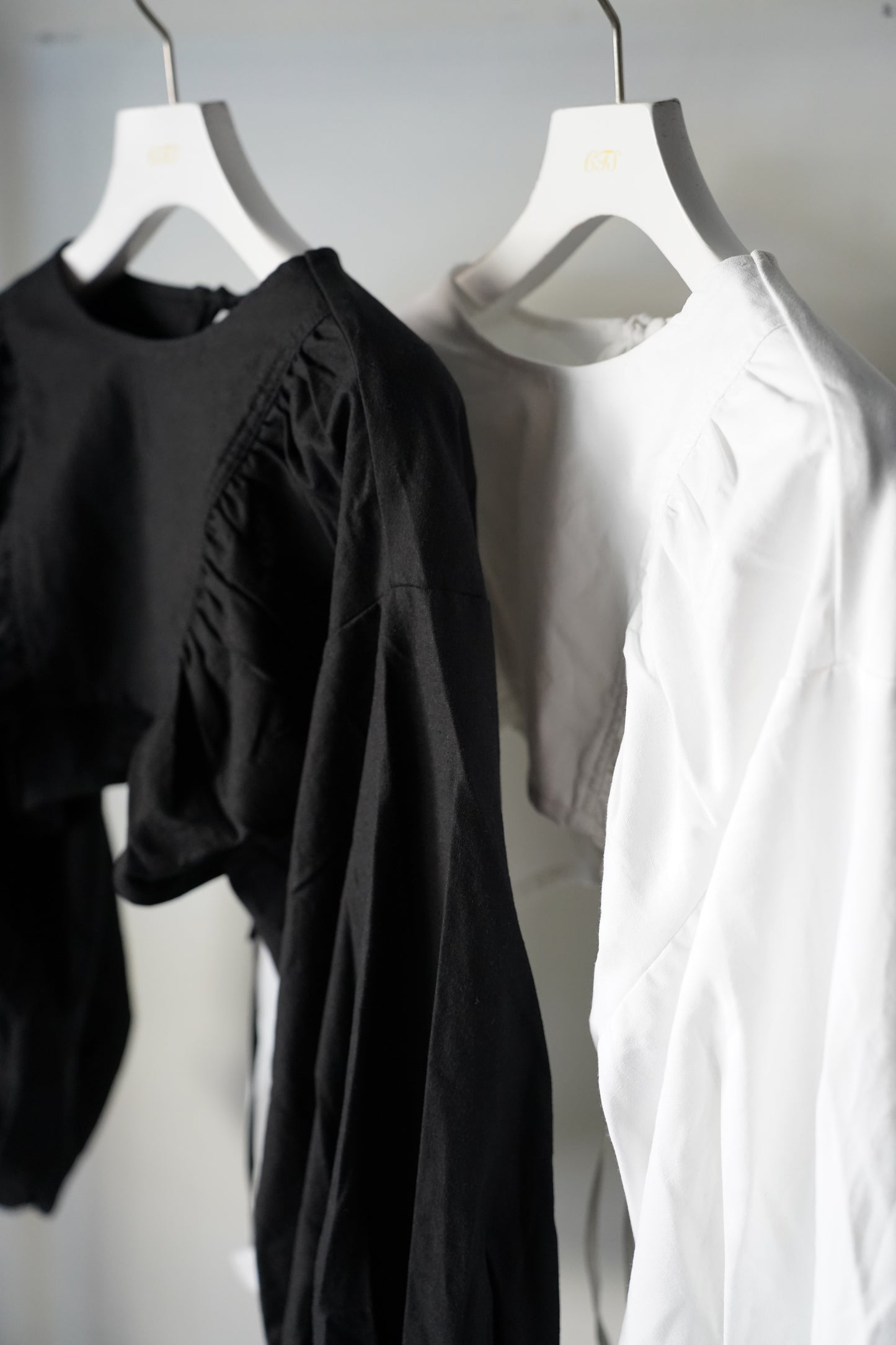 WOMEN VIOLETTE ROOM COTTON LINEN SHORT TOPS