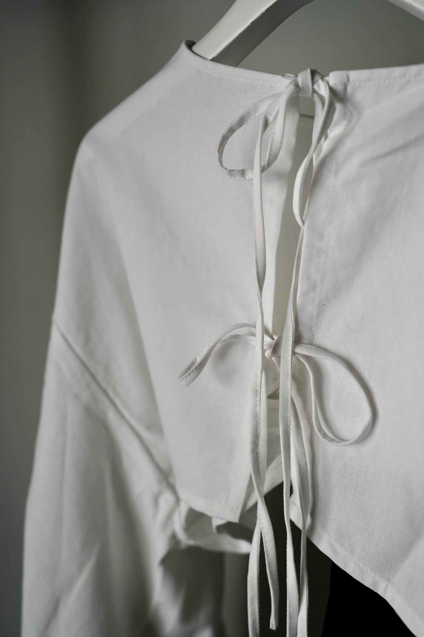 WOMEN VIOLETTE ROOM COTTON LINEN SHORT TOPS