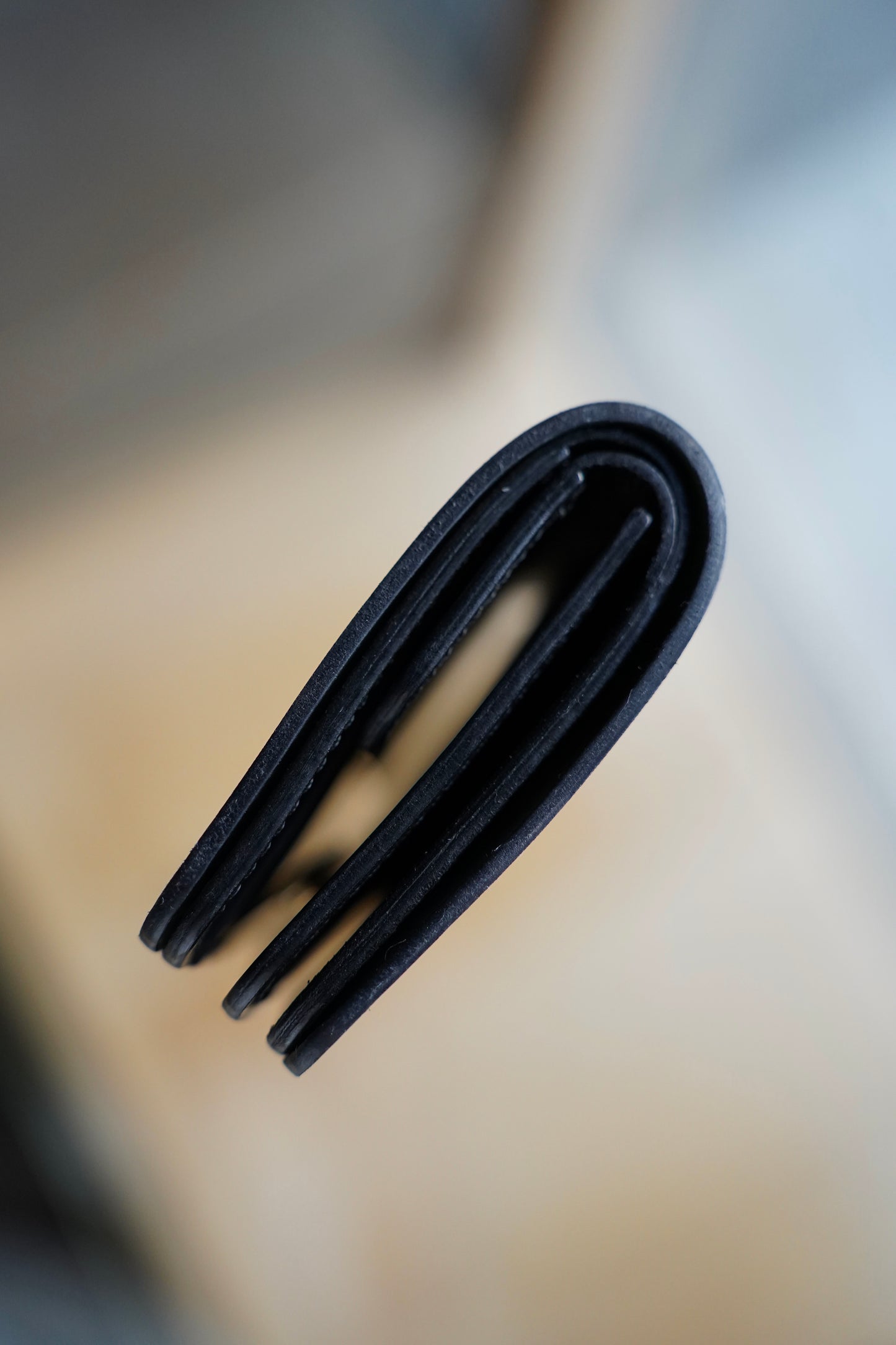 MEN forme/フォルメ Post wallet CORDVAN black