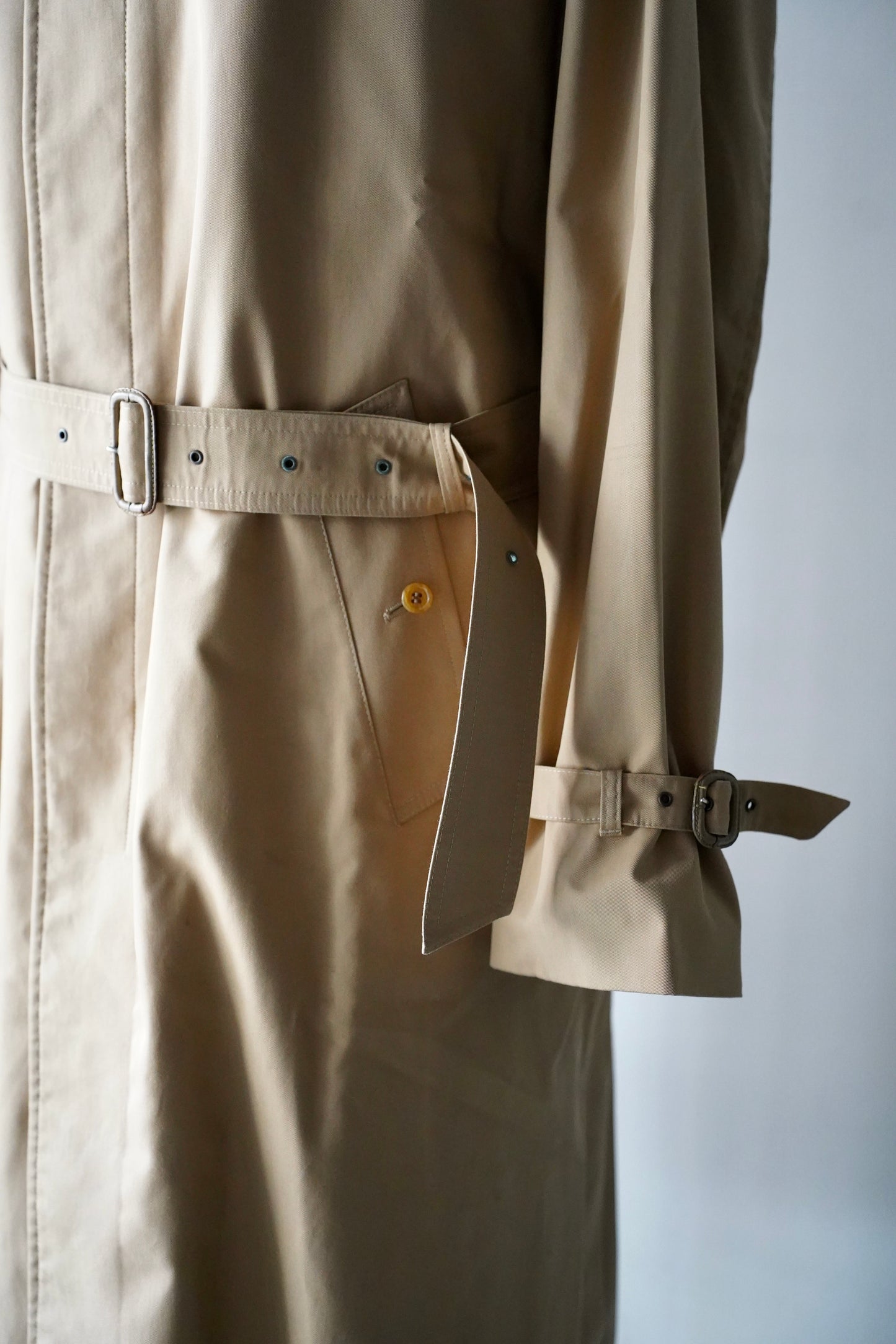 MEN LILY1ST VINTAGE 1980’s Italian Balmacaan Coat "One-Piece Sleeve"