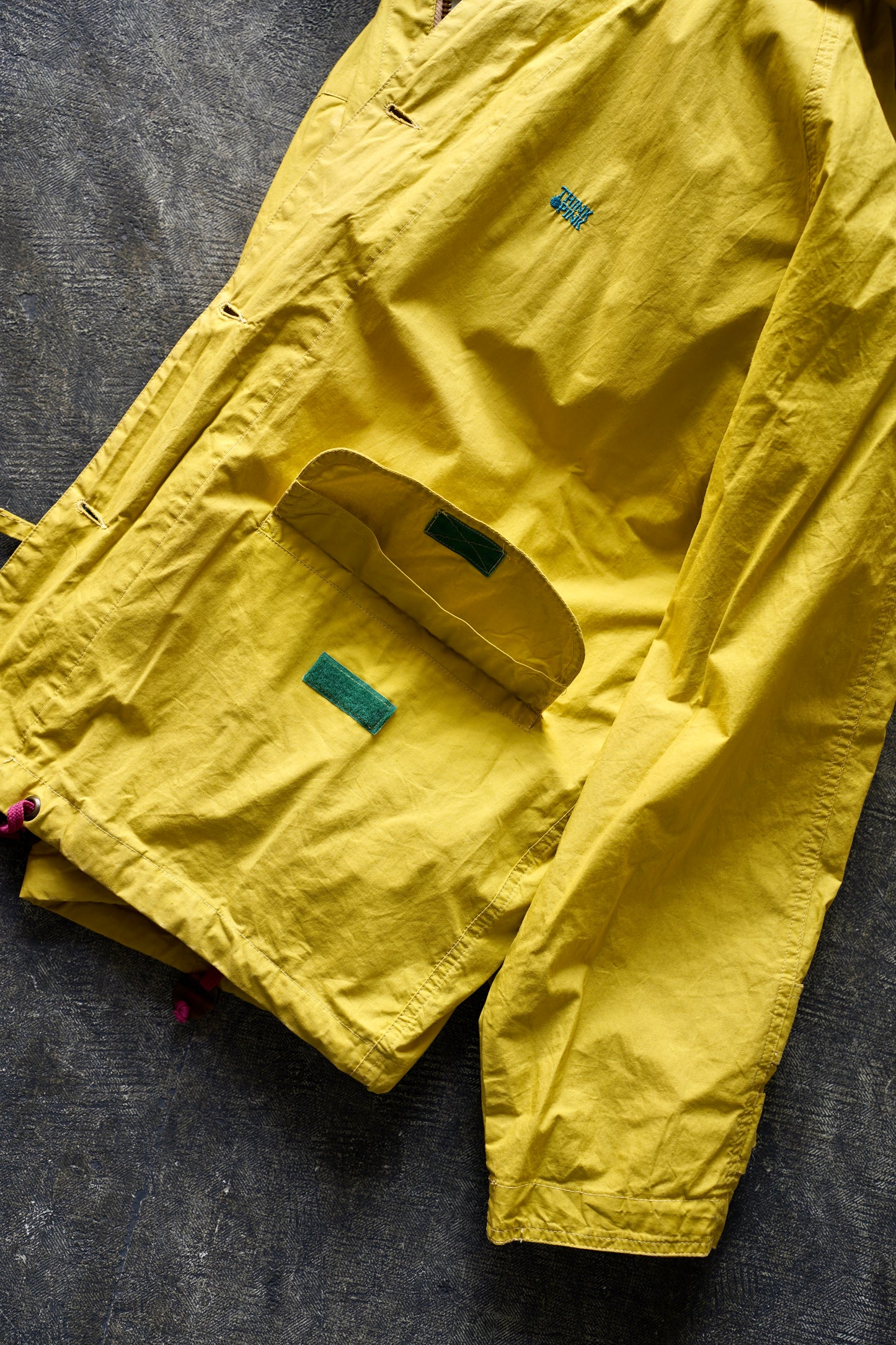 MEN LILY1ST VINTAGE 1990’s Italian Yatching Blouson by Think Pink