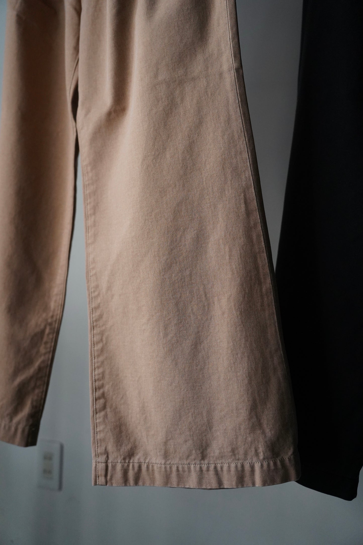 MEN Kiivu / キフ BAGGY CHINO TROUSER- Pigment Print Chino Cloth -