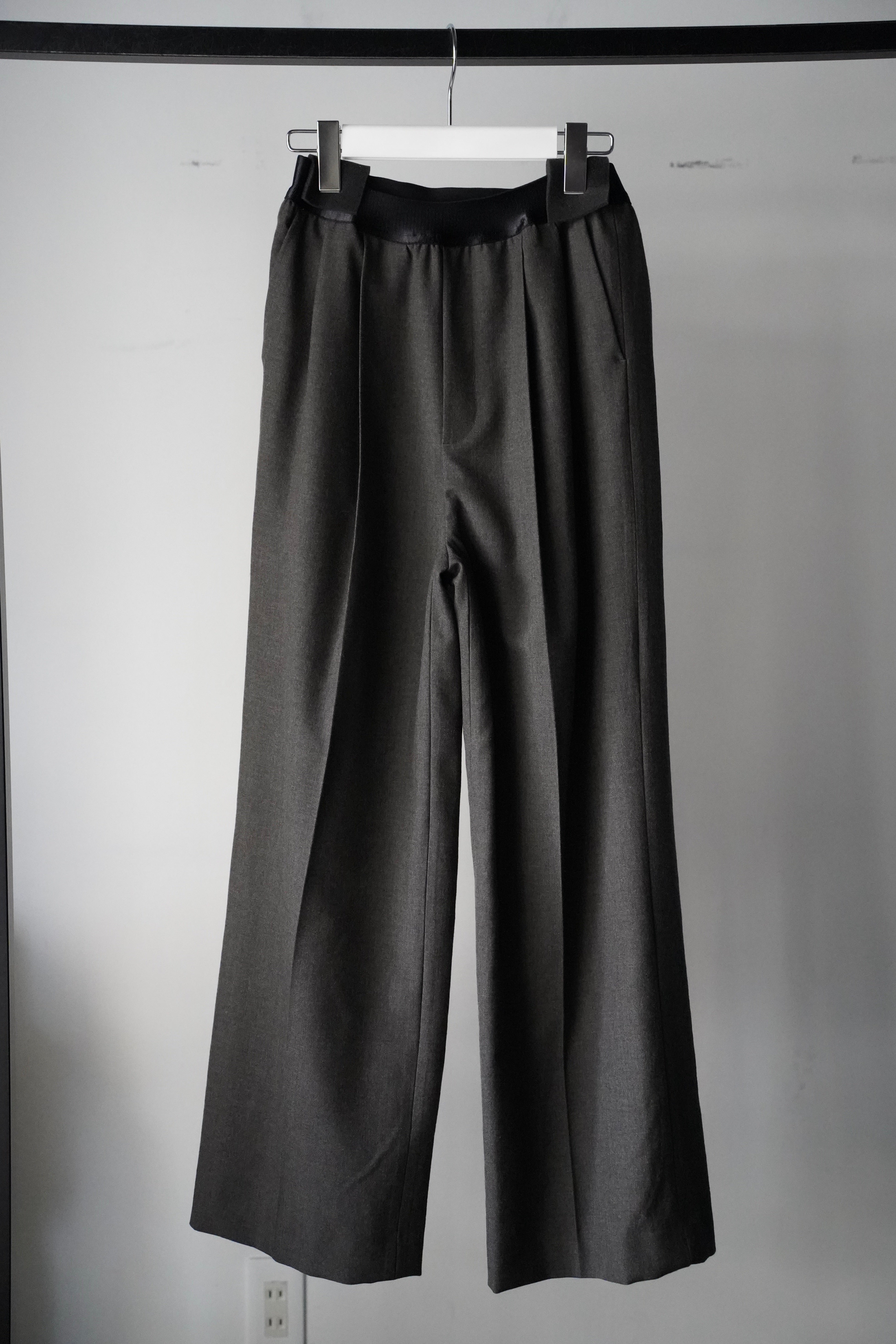 WOMEN IIROT/イロット Wool Serge Slacks – _COMES THE SUN