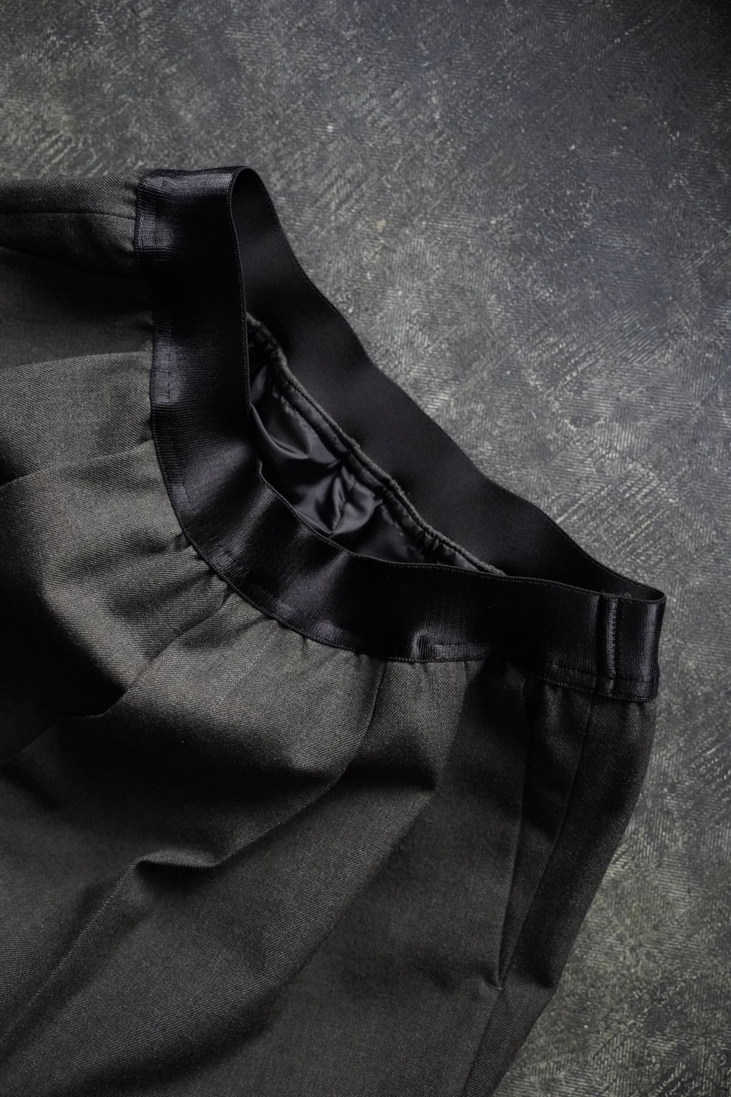 WOMEN IIROT/イロット Wool Serge Slacks