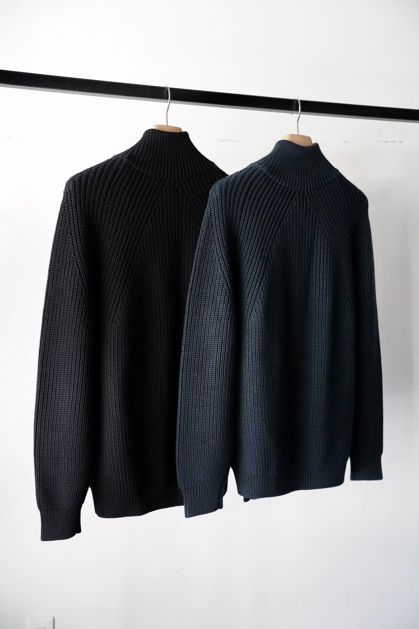 MEN BATONER / バトナー SIGNATURE DRIVERS KNIT