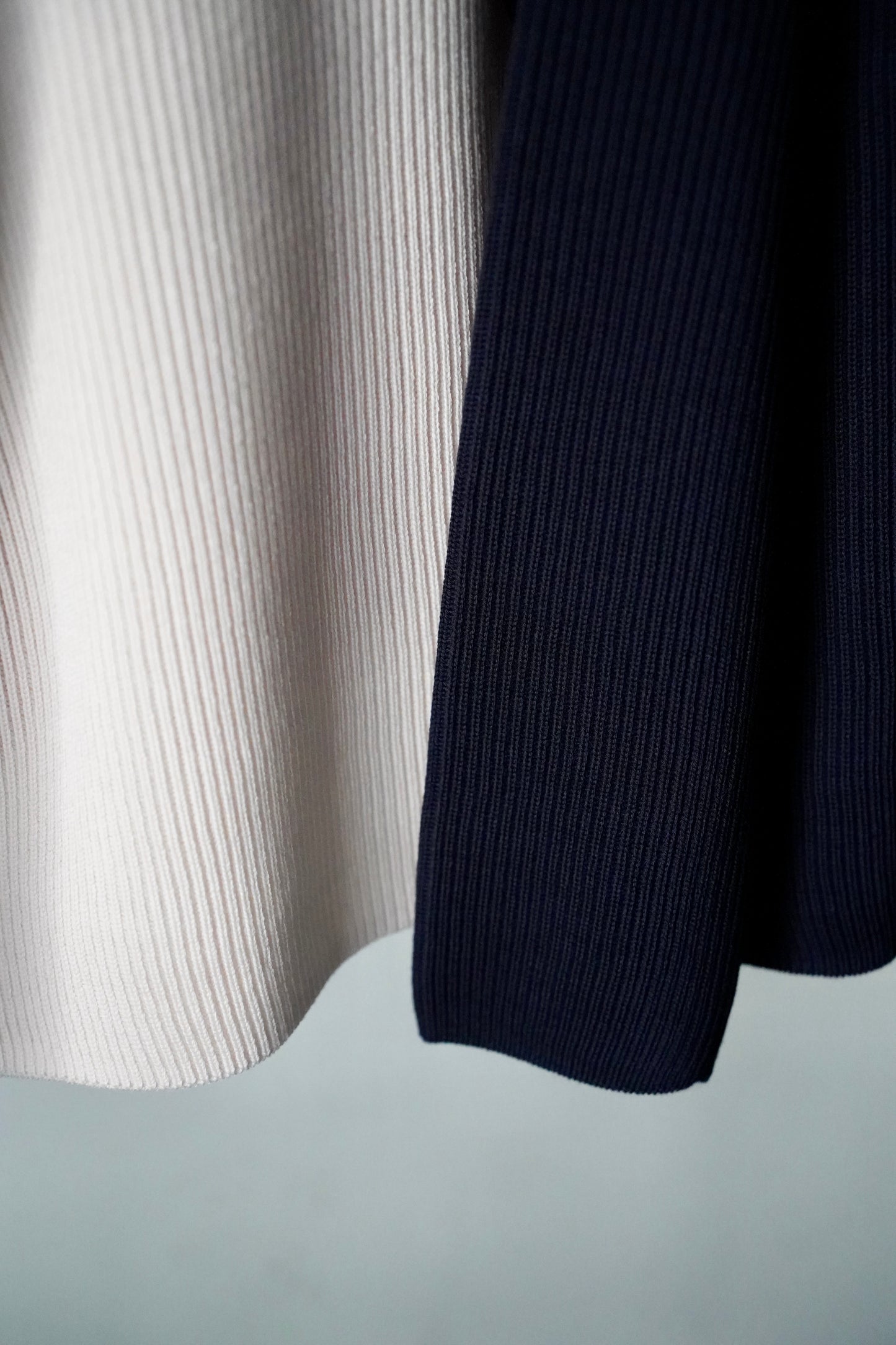 WOMEN BATONER / バトナー SOLID WOOL RIB HALF ZIP