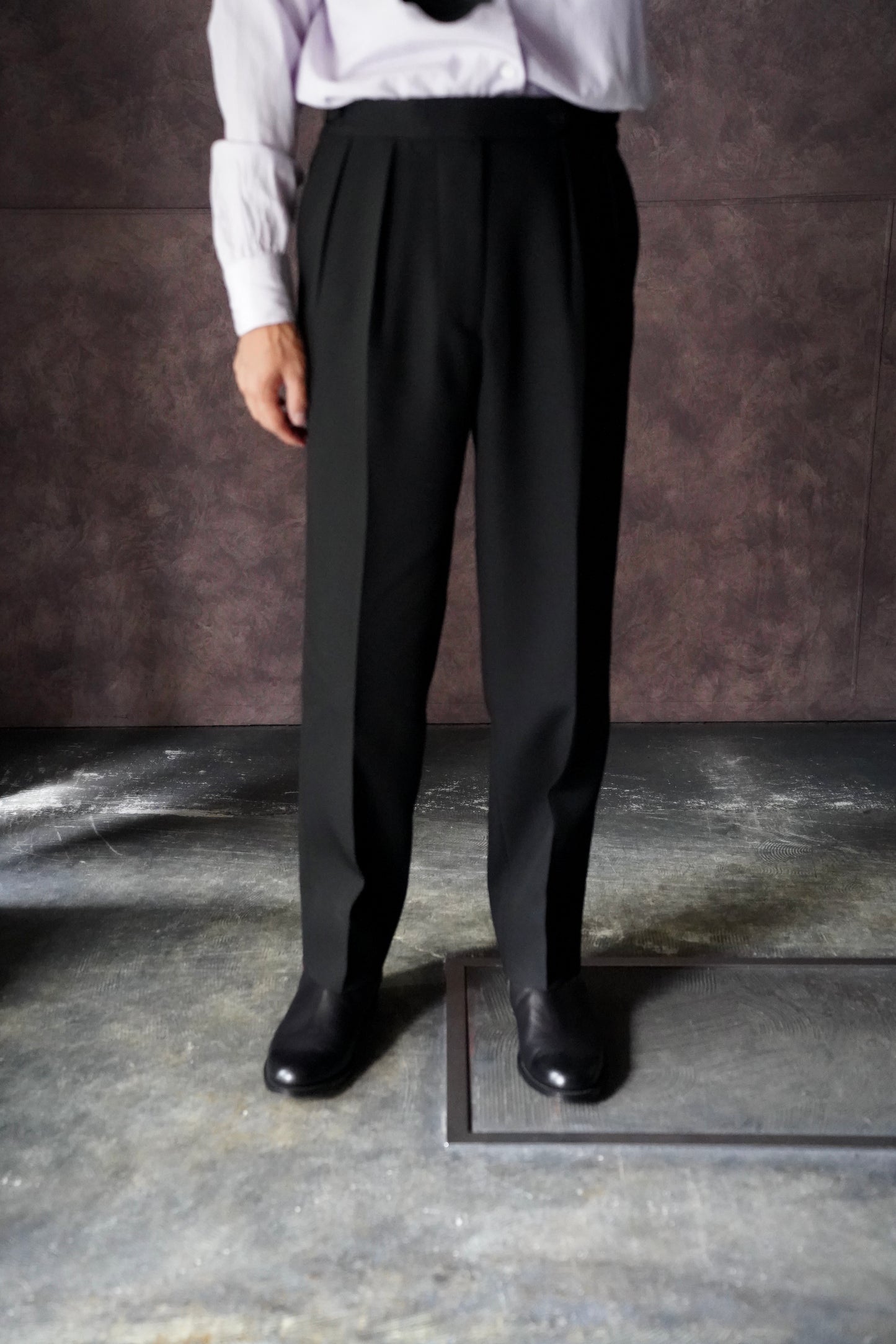 MEN HEUGN / ユーゲン "Aaron" Wool Black