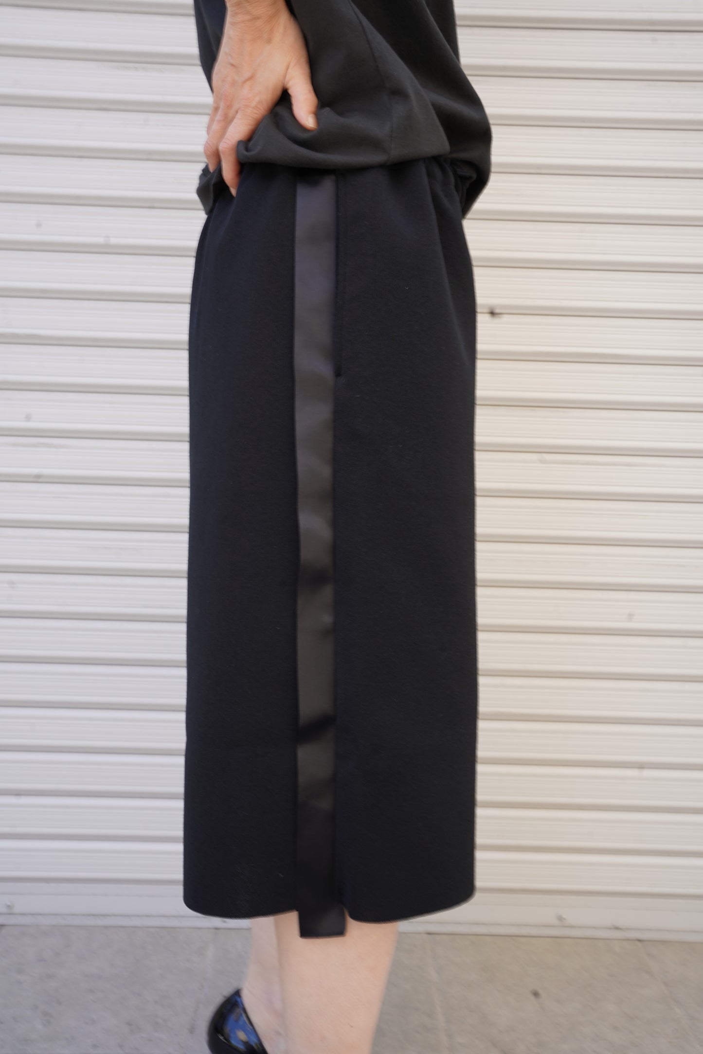 WOMEN MOON TREE PLANET H. pants black