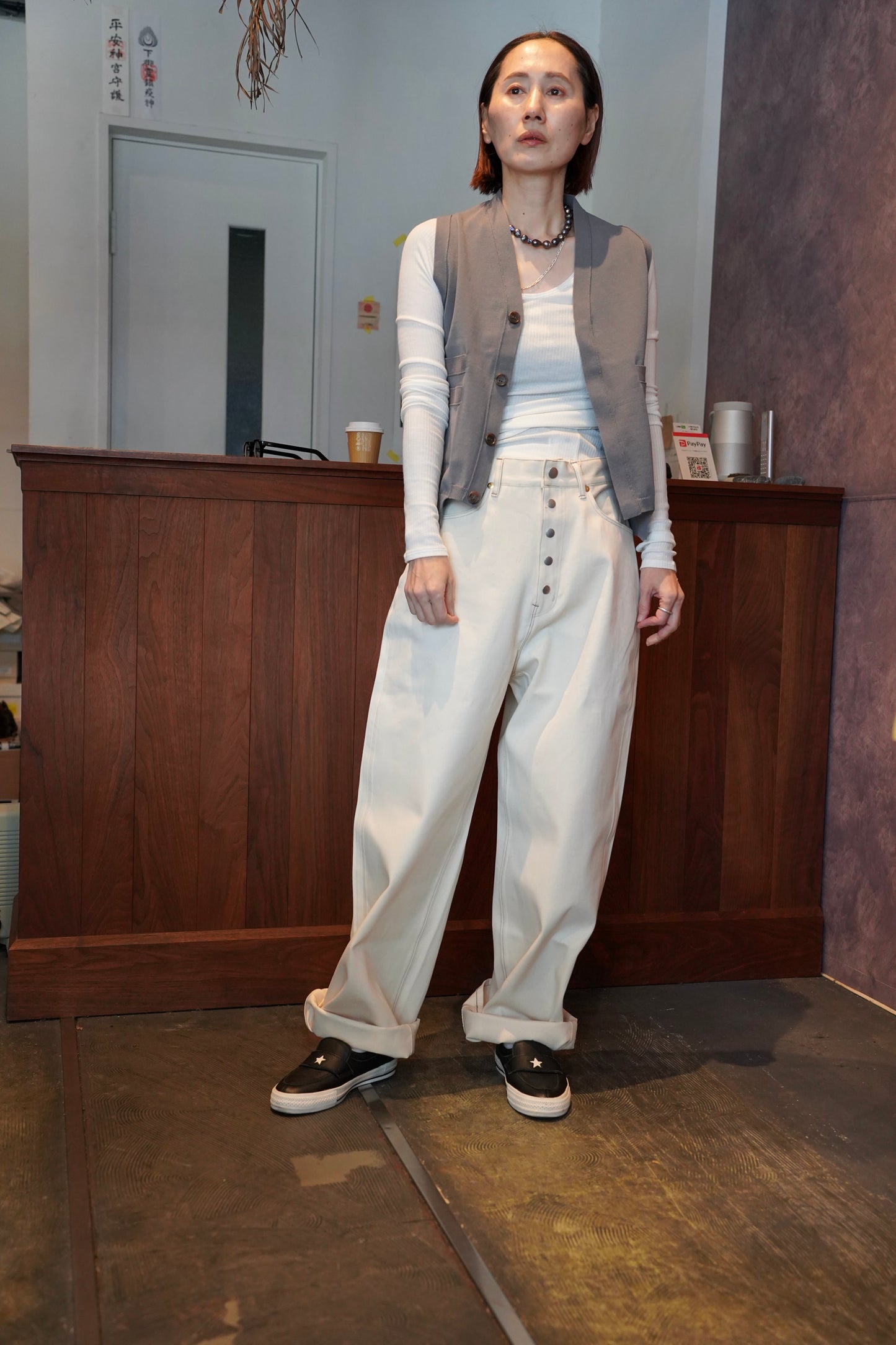 WOMEN pelleq / ペレック standard light denim w front button