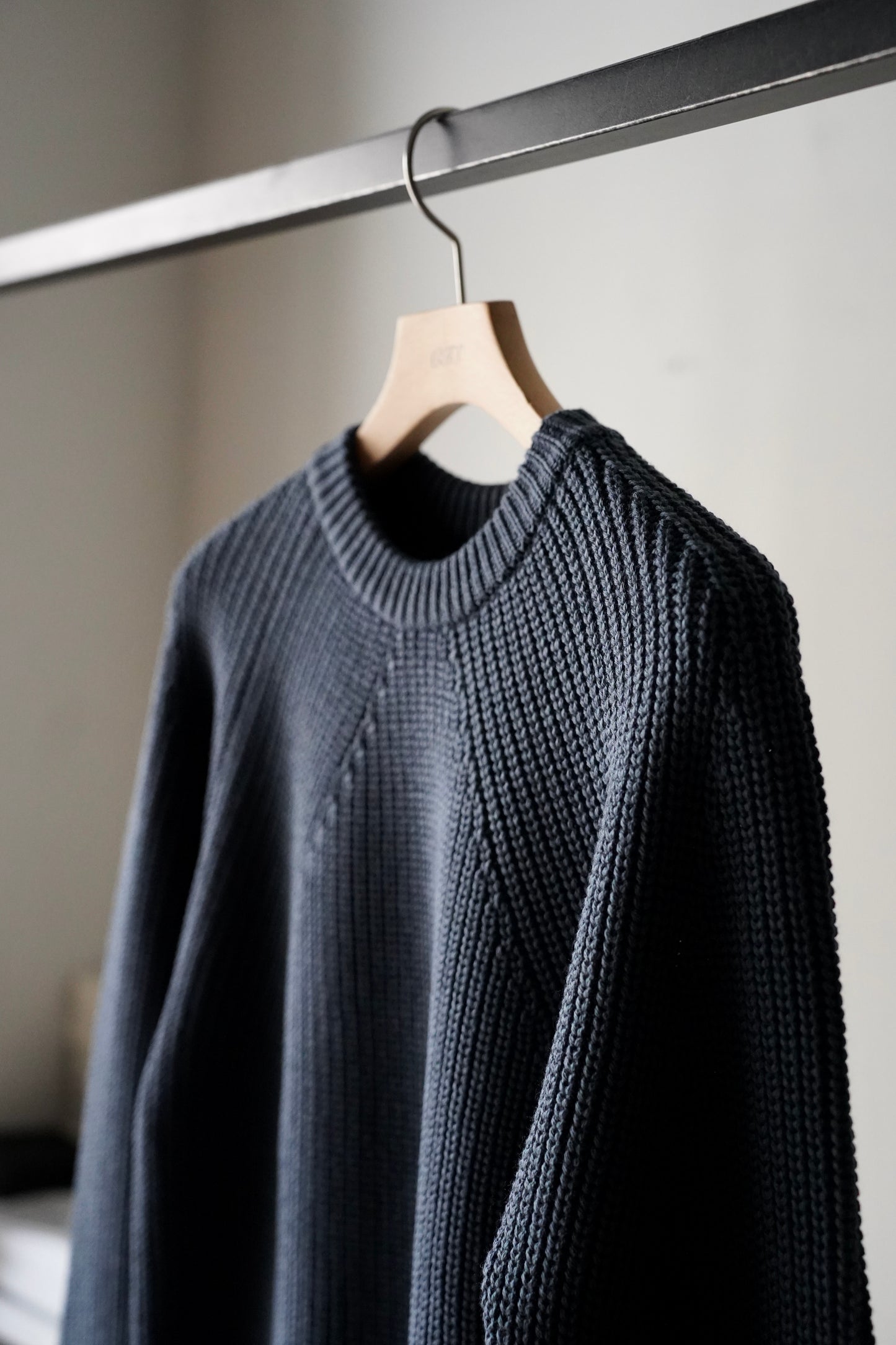 MEN BATONER / バトナー SIGNATURE CREW NECK