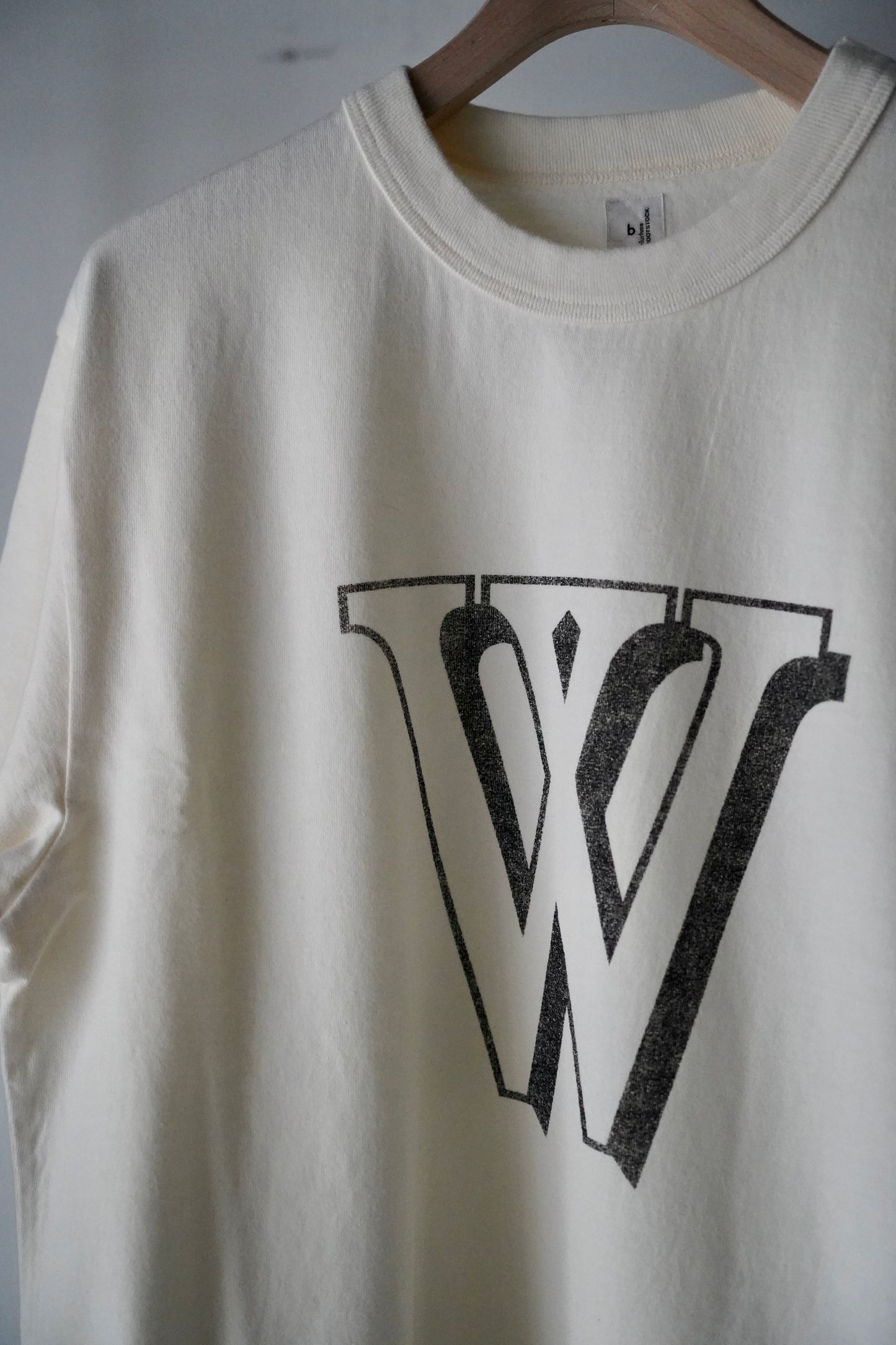 MEN/WOMEN blurhmsROOTSTOCK / ブラームスルーツストック W-W 88/12 Print Tee STANDARD