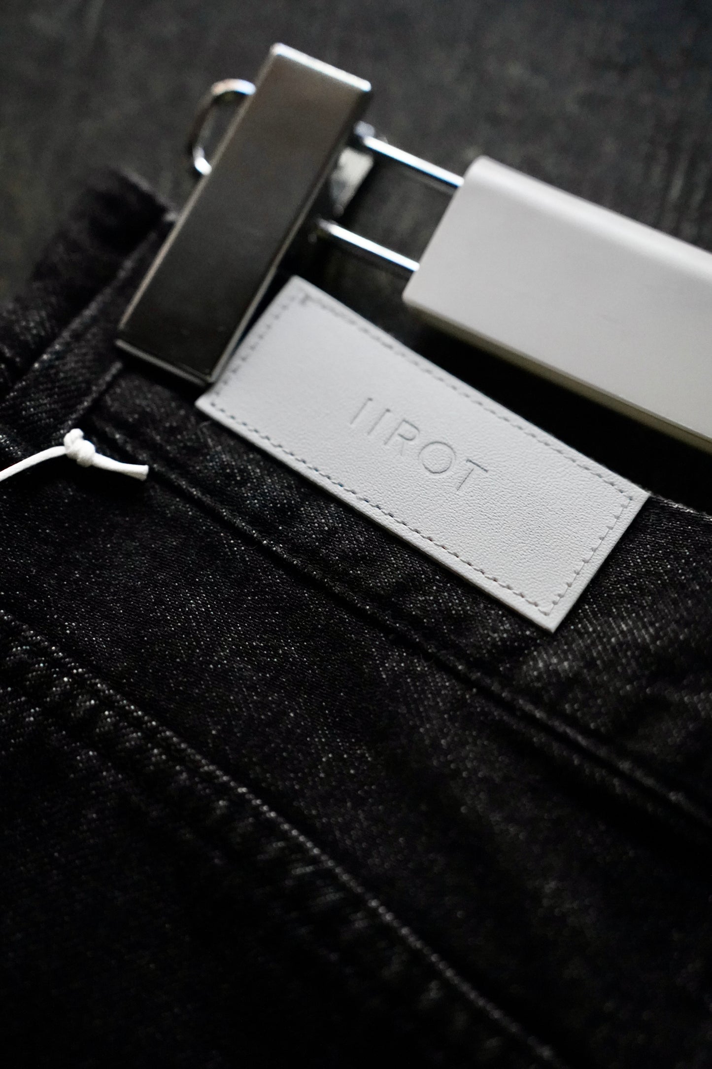 WOMEN IIROT/イロット IND Tapered Jeans