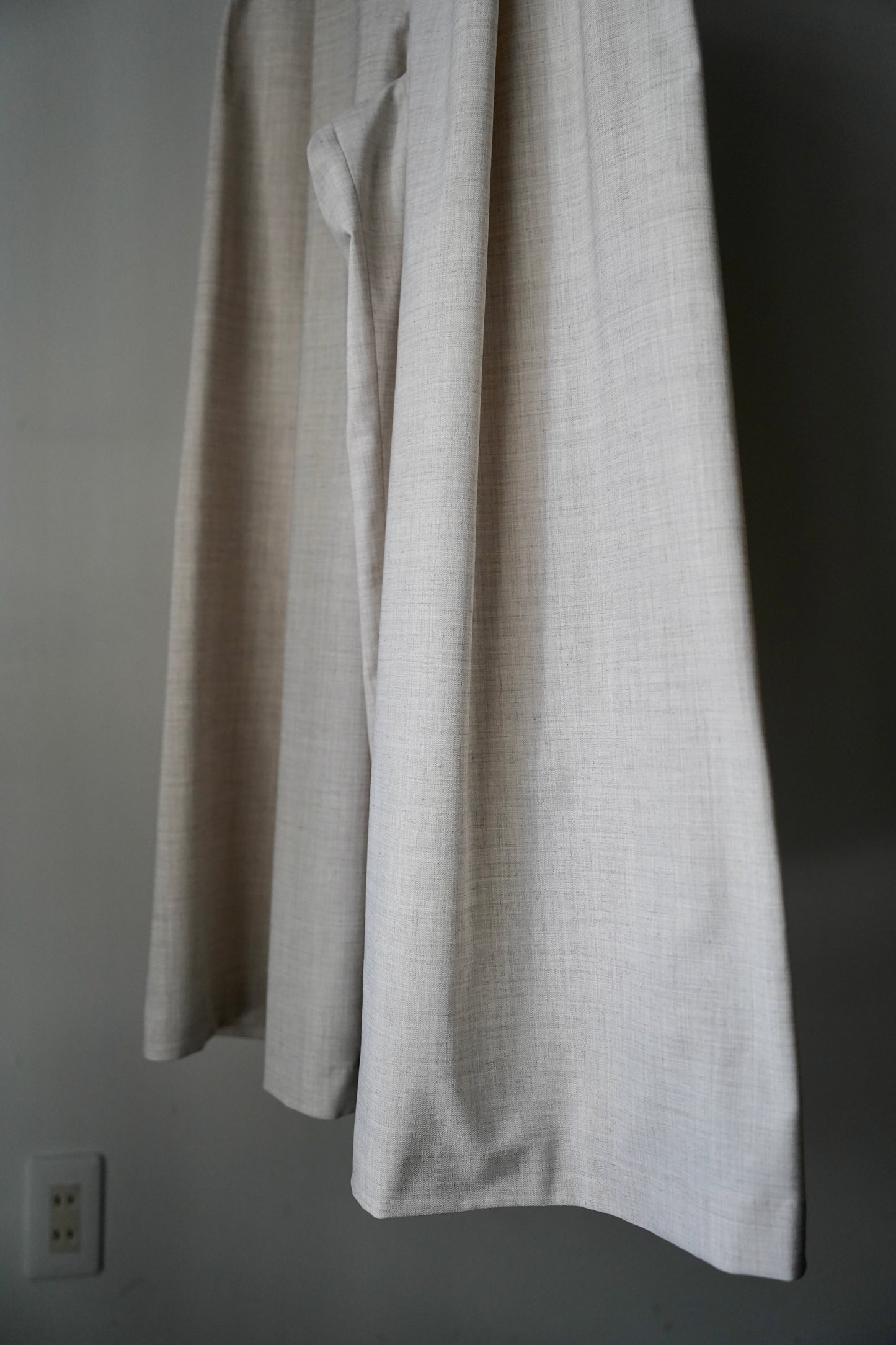 WOMEN Villd / ヴィルド TUCK WIDE PANTS