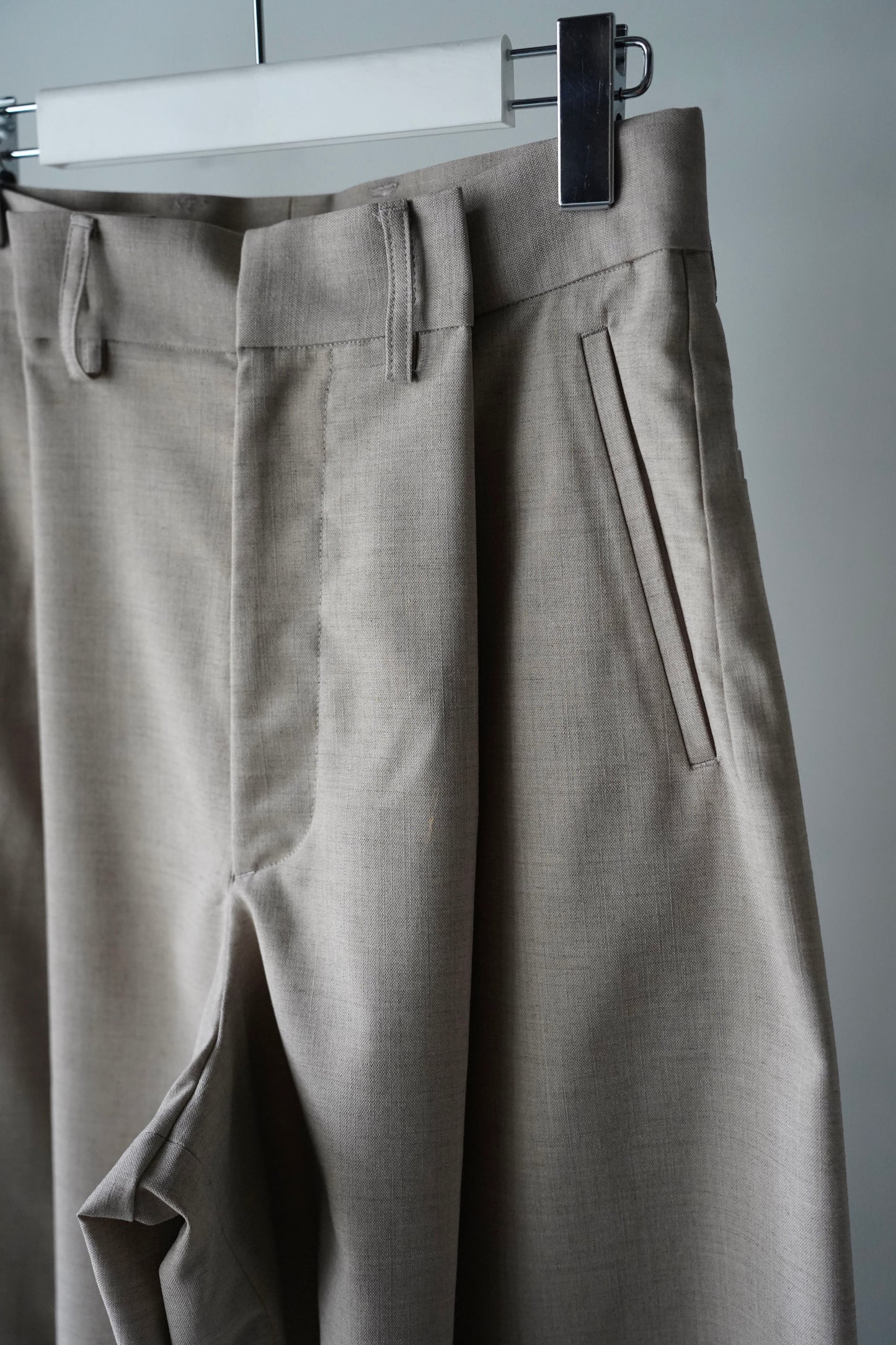 WOMEN Villd / ヴィルド TUCK WIDE PANTS