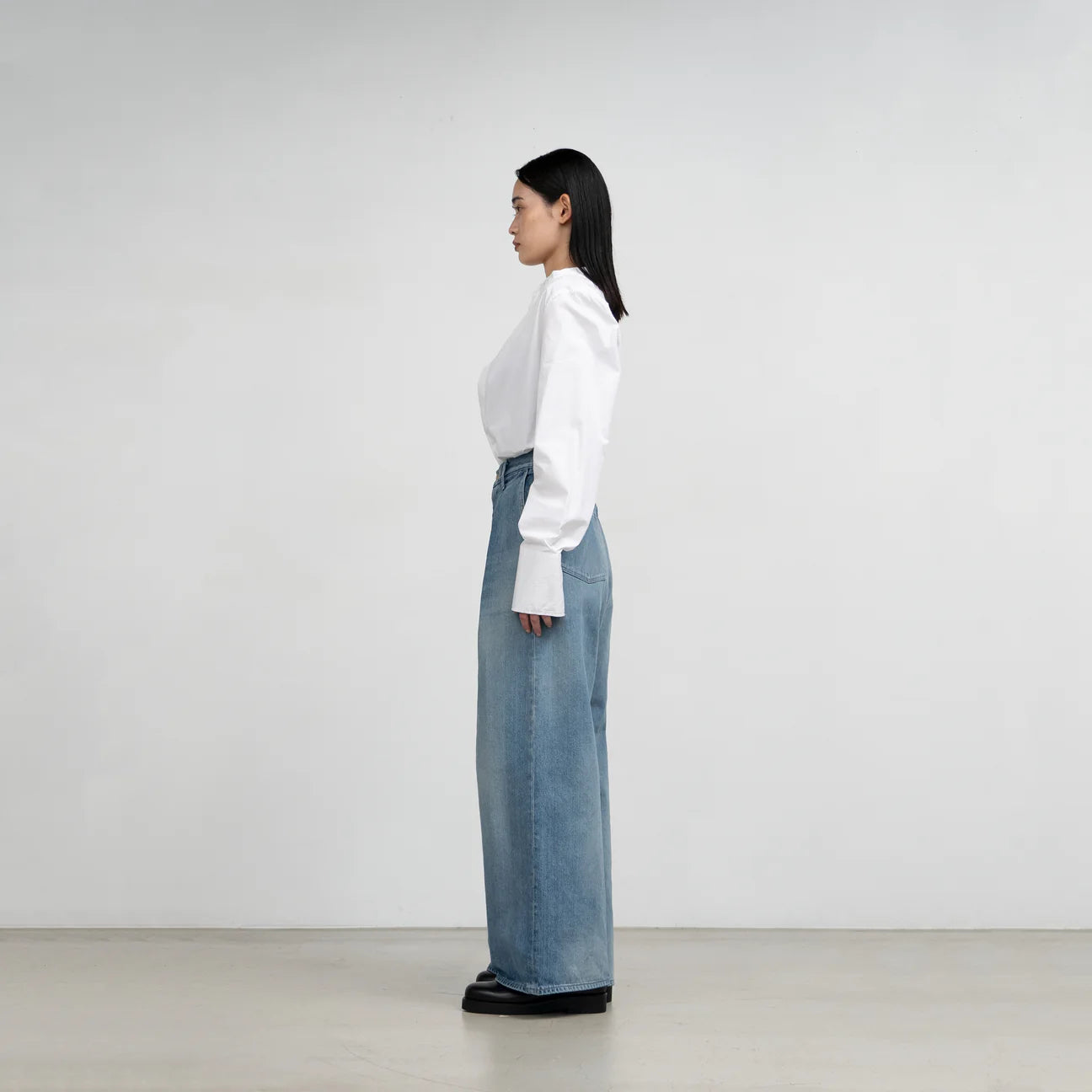 WOMEN Graphpaper Selvage Denim Two Tuck Wide Pants / LIGHT FADE