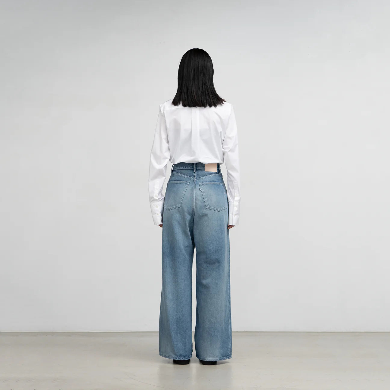 WOMEN Graphpaper Selvage Denim Two Tuck Wide Pants / LIGHT FADE