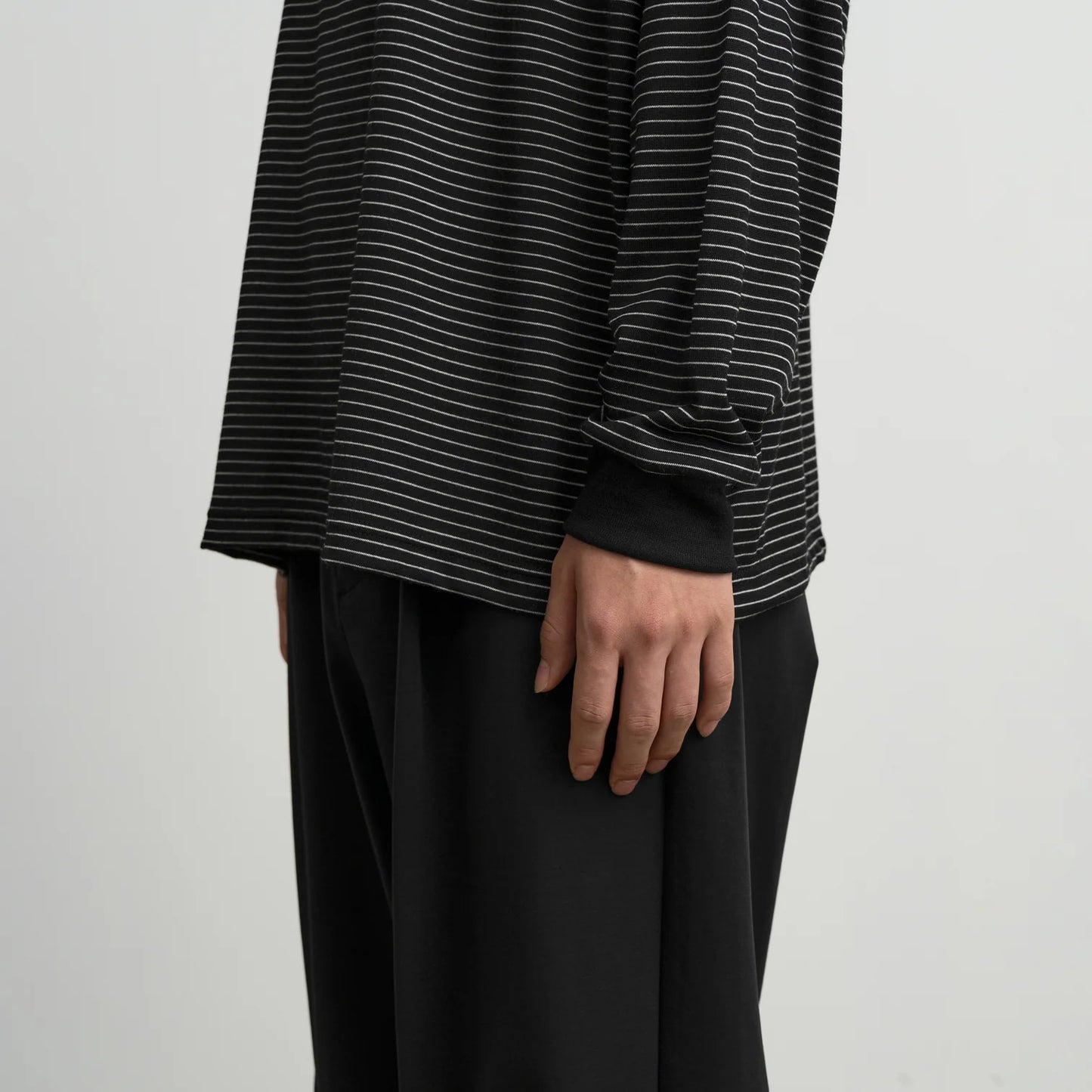 MEN Graphpaper Fine Wool Border L/S Turtle Neck Tee