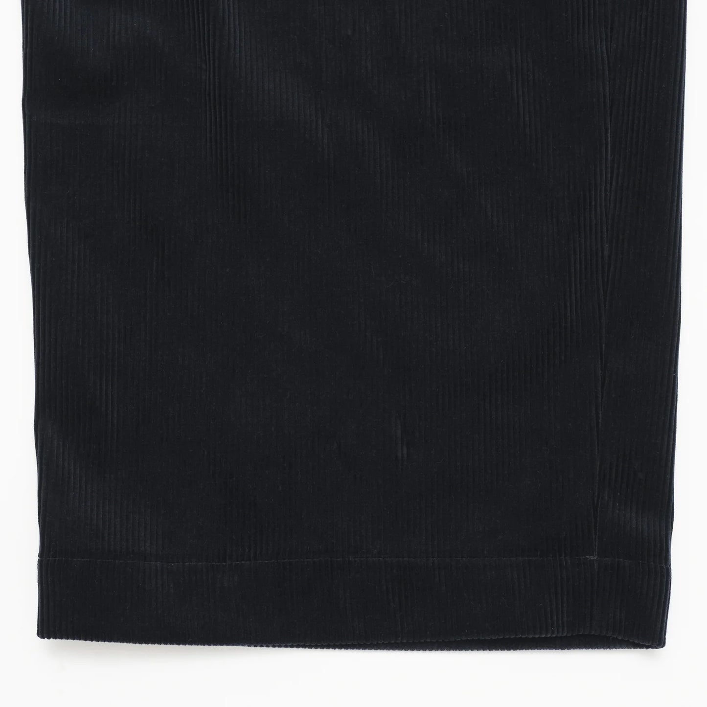 MEN Graphpaper Suvin Corduroy Wide Straight Trousers