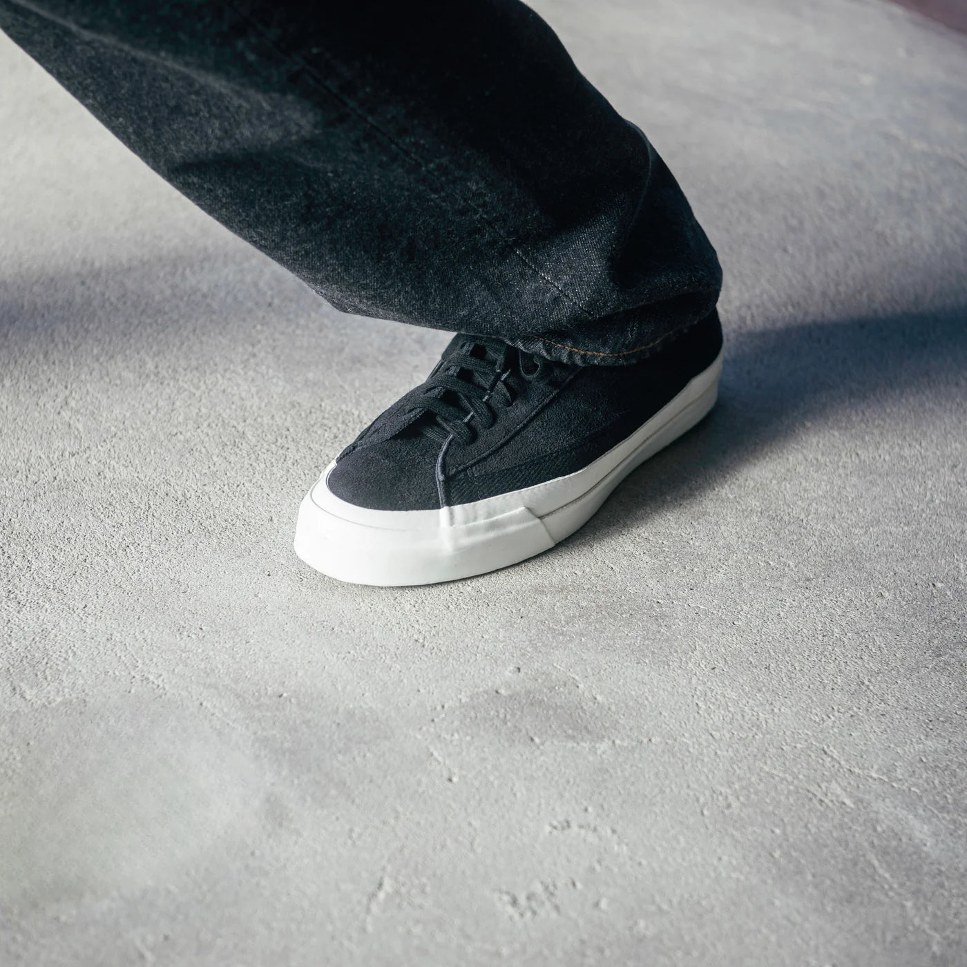 MEN/WOMEN ASAHI アサヒ BELTED LOW SUEDE - Black
