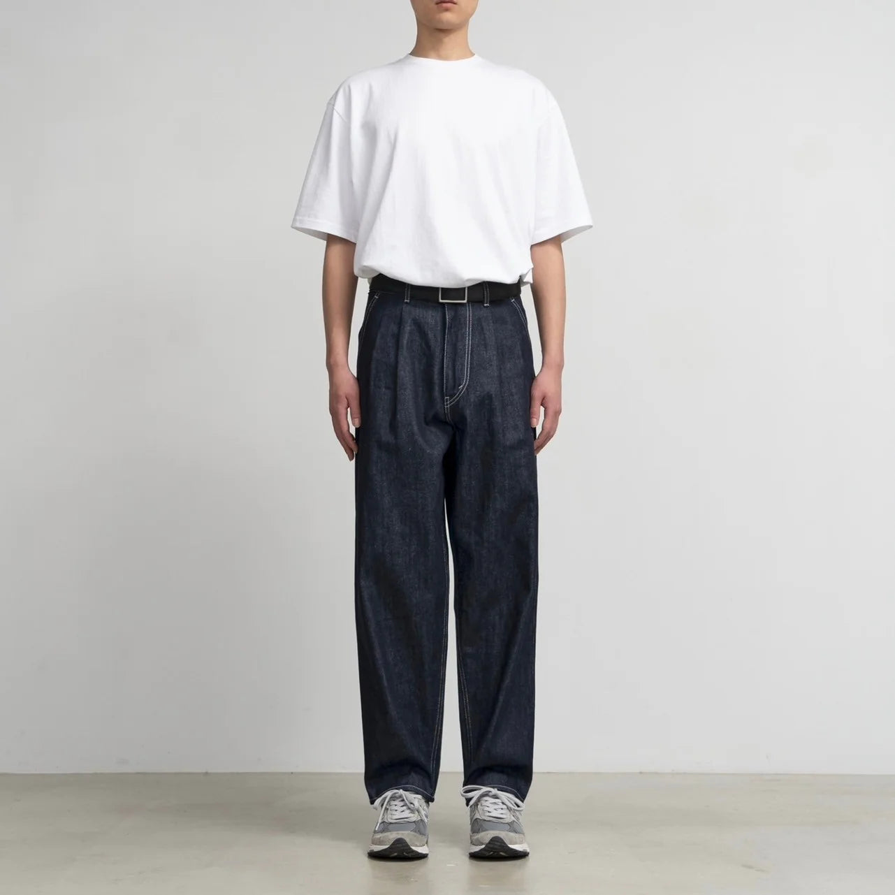 MEN Graphpaper Selvage Denim Two Tuck Tapered Pants INDIGO_RIGID