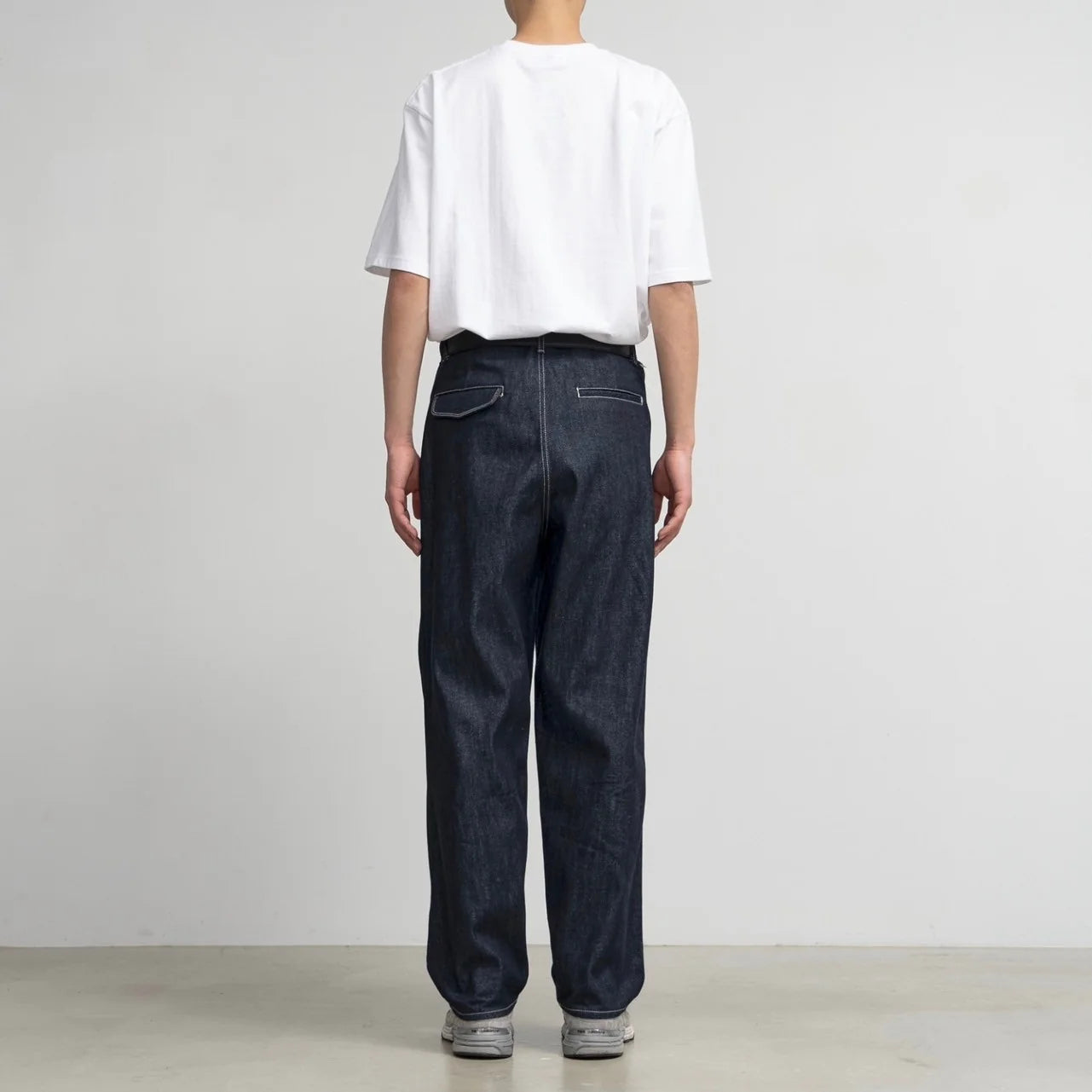 MEN Graphpaper Selvage Denim Two Tuck Tapered Pants INDIGO_RIGID