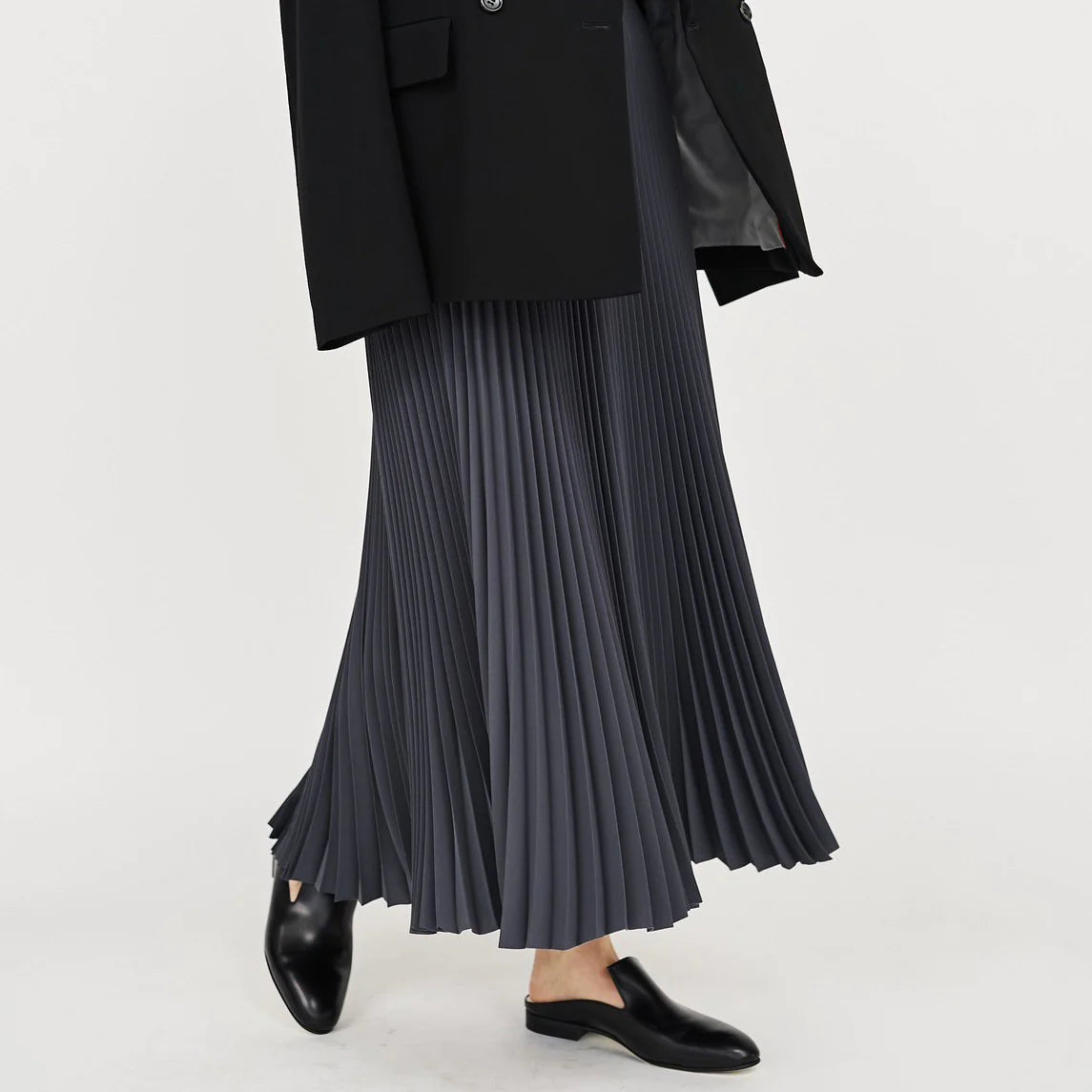 WOMEN Graphpaper Satin Pleats Skirt
