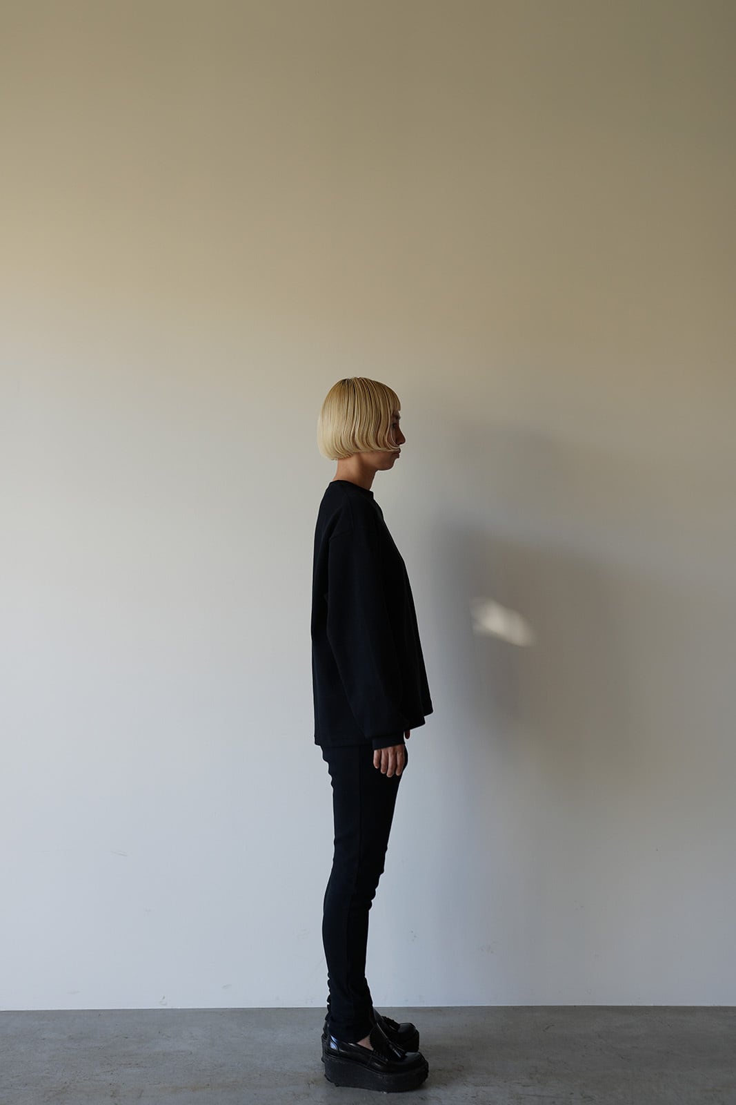 WOMEN MOON TREE PLANET long T black