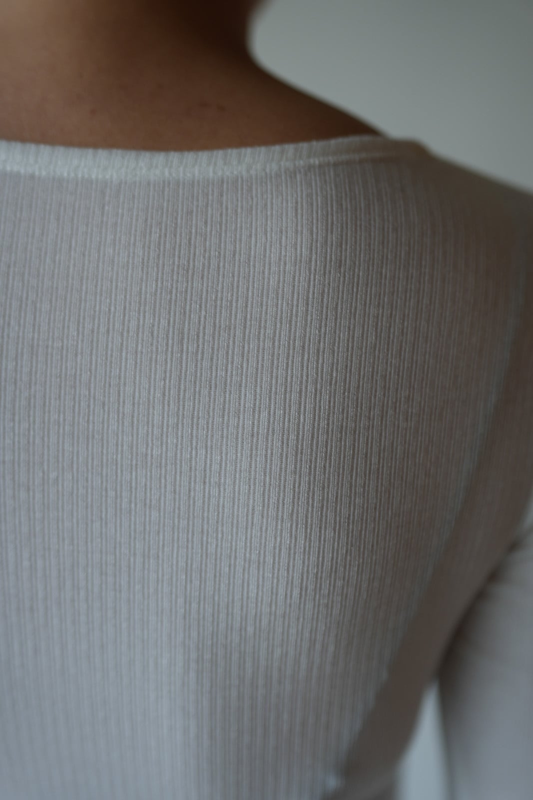 WOMEN MOON TREE PLANET U neck T cashmere white