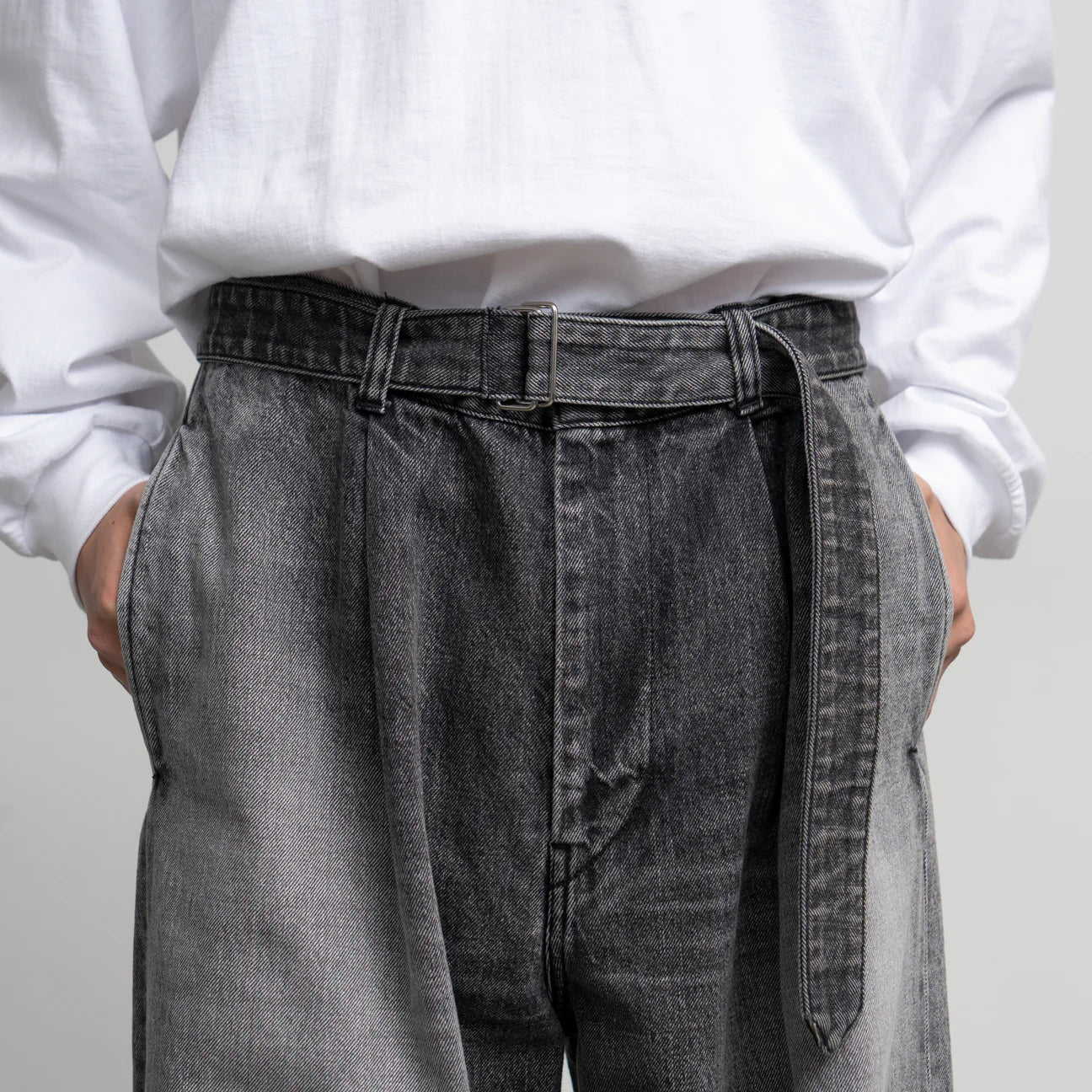 MEN Graphpaper Selvage Denim Belted Pants-BLACK_LIGHT FADE-