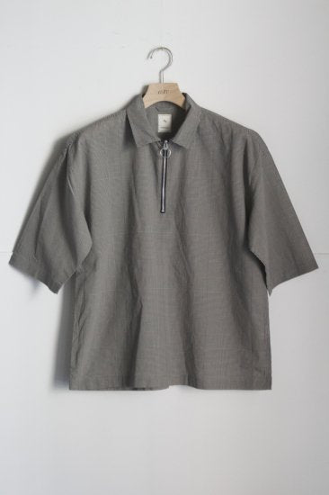 MEN/WOMEN　KICS DOCUMENT. / キクスドキュメント　HALF ZIP P/O SHIRT