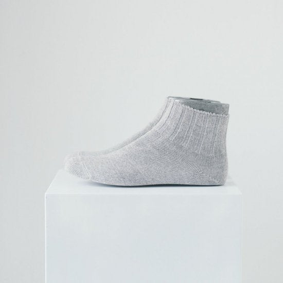 WOMEN SCORPIOSOCKS 84 NEEDLES (ANTARES) / GRAY
