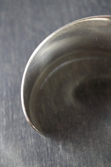 WOMEN VINTAGE SILVER BANGLE