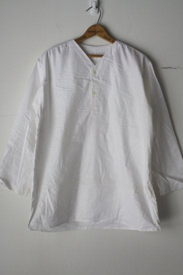 MEN DEADSTOCK デッドストック ロシア軍スリーピングシャツ Vヘンリーネック