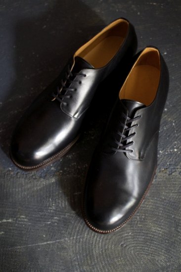 カラーブラックforme フォルメ 外羽根 Blucher plain toe