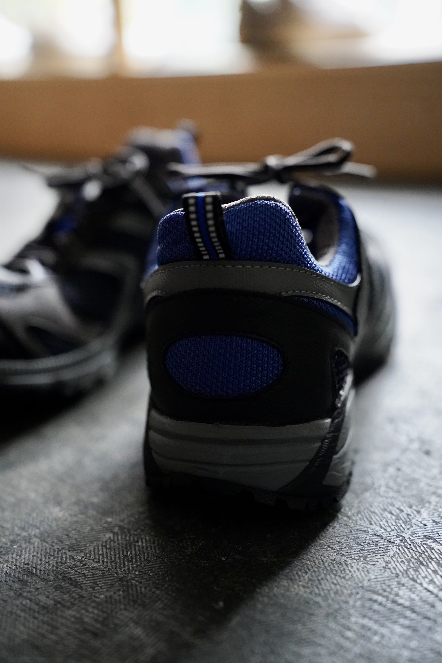 MEN DEAD STOCK チェコ MILITARY TRAINER