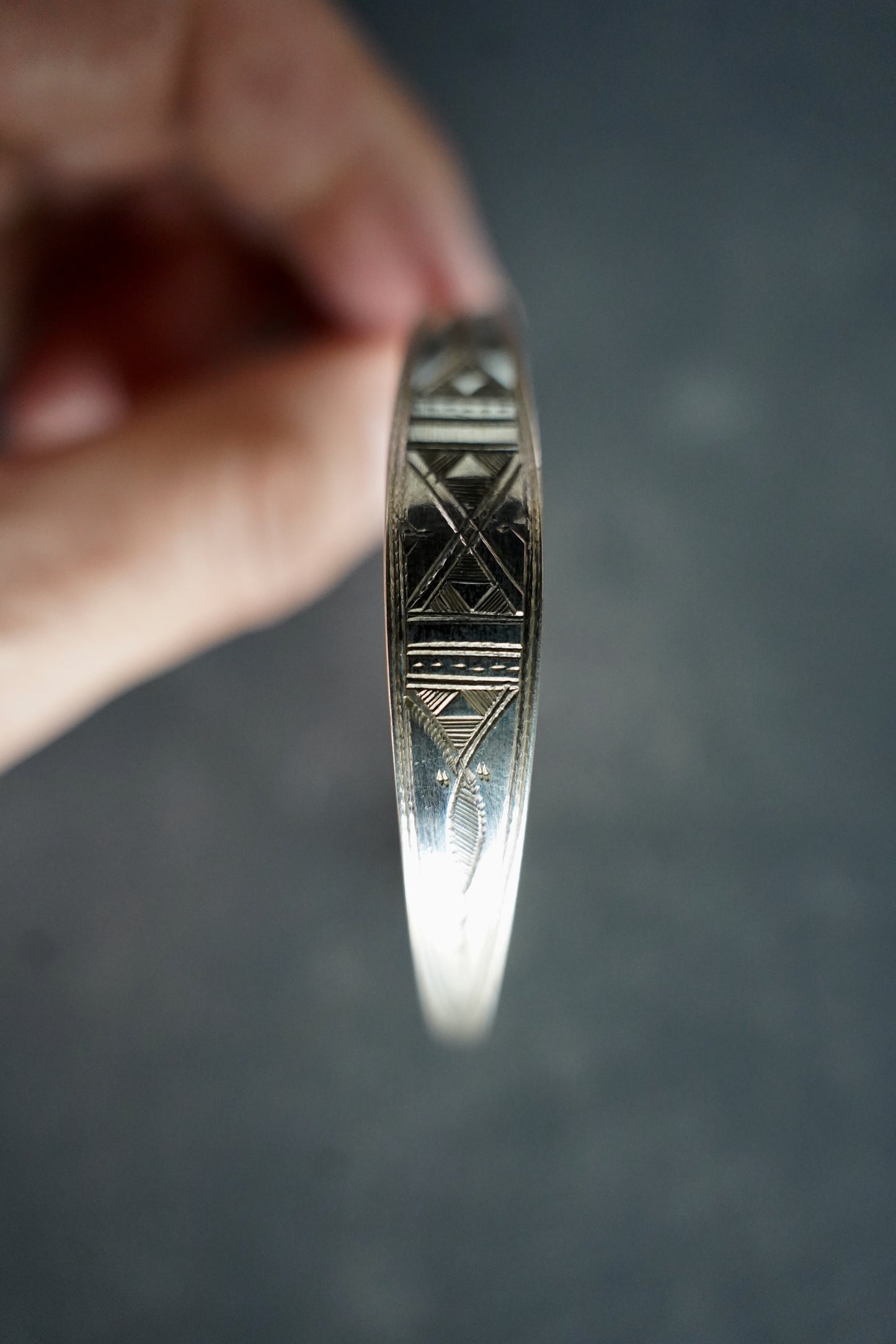 MEN TUALEG SIVER Bangle 01