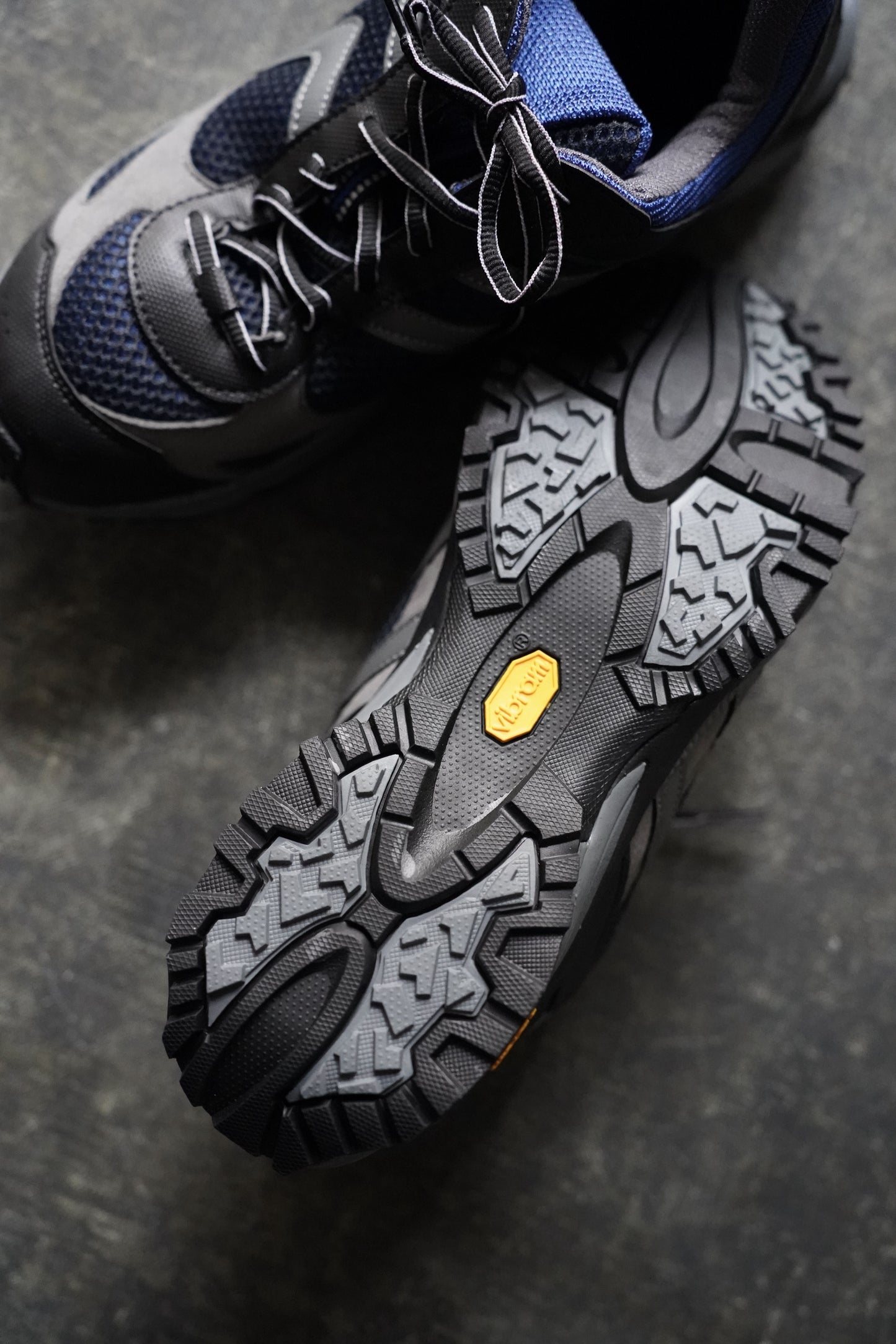 MEN DEAD STOCK チェコ MILITARY TRAINER