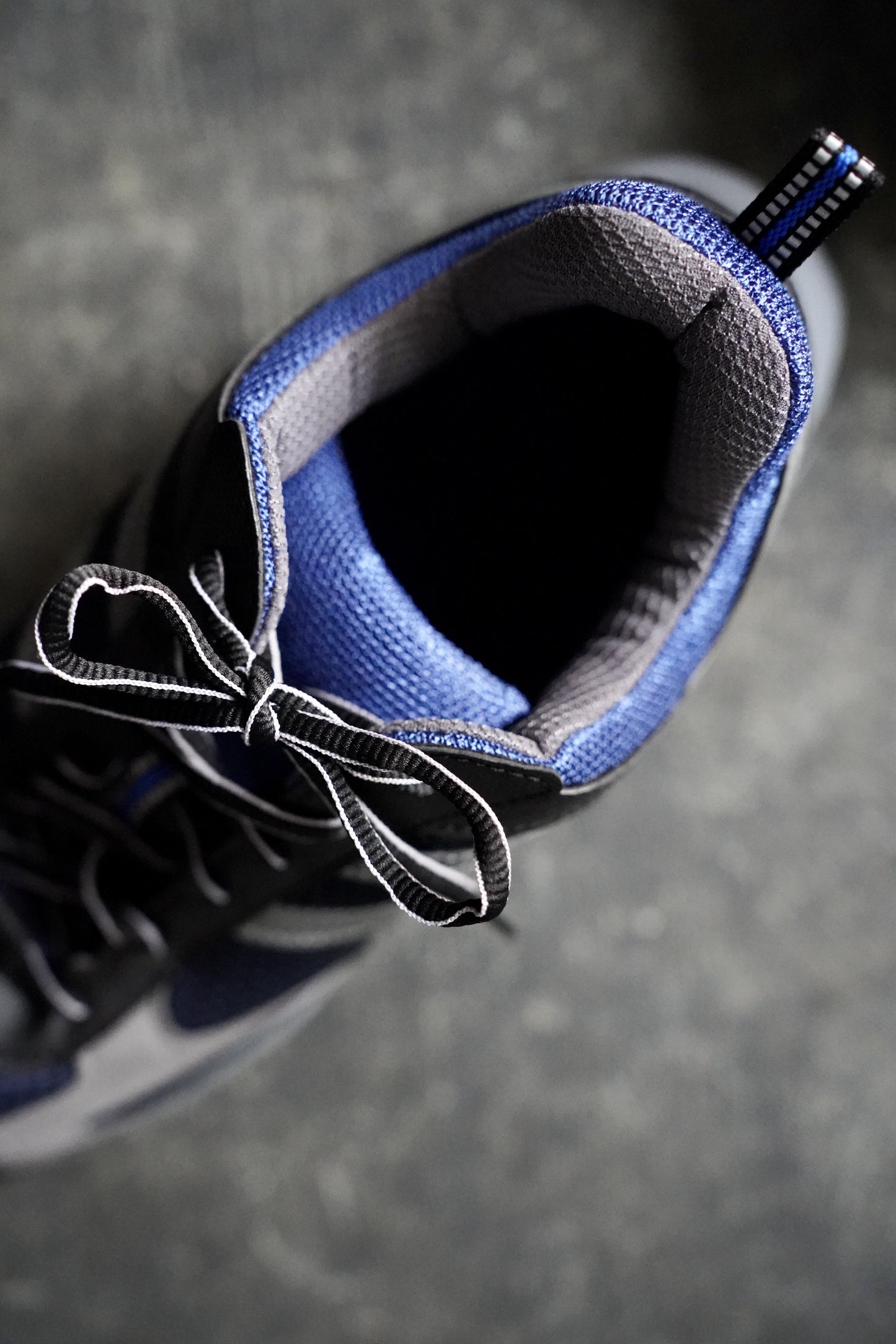 MEN DEAD STOCK チェコ MILITARY TRAINER