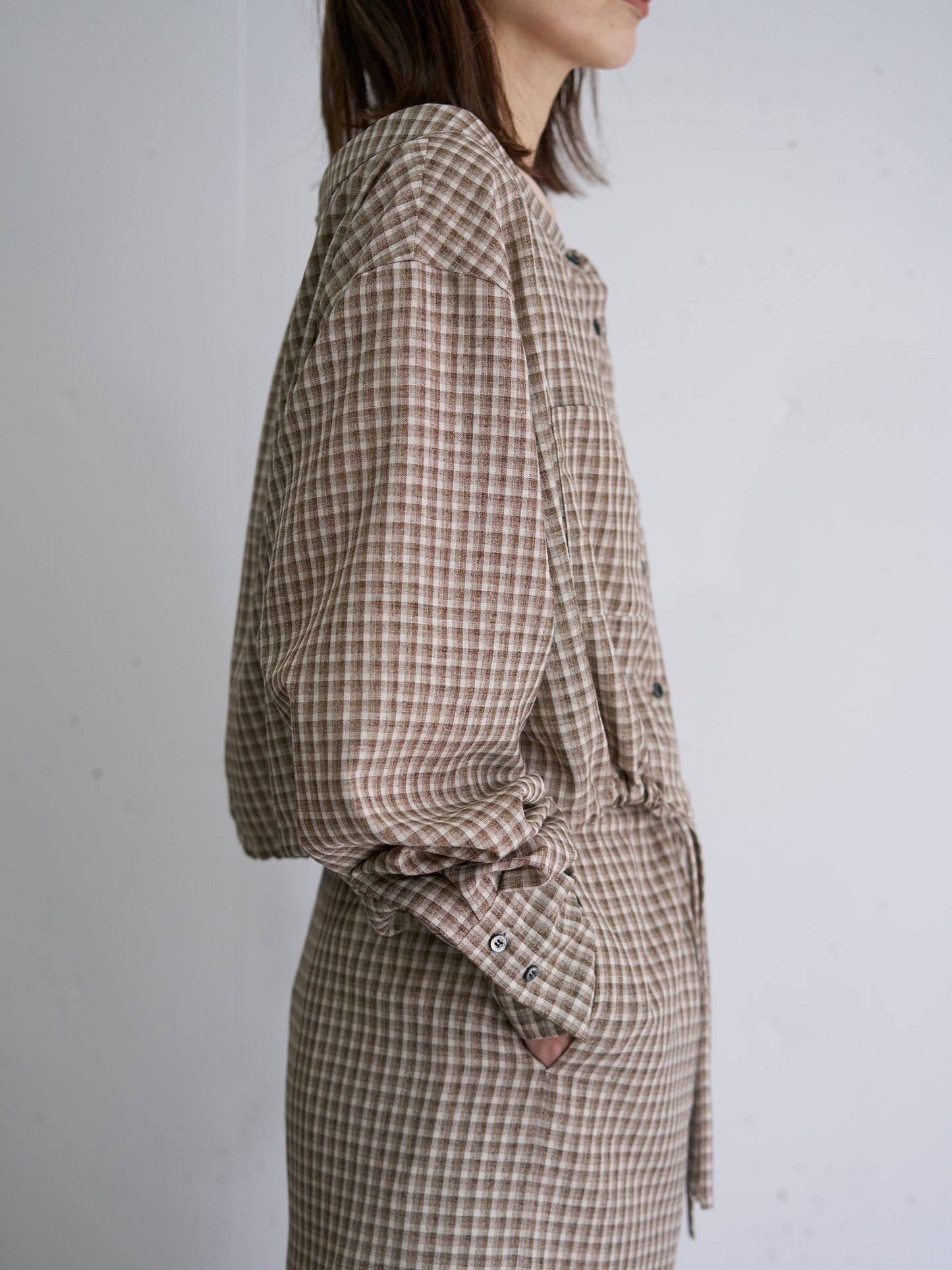 WOMEN　oll/オール　slow off shoulder check shirt
